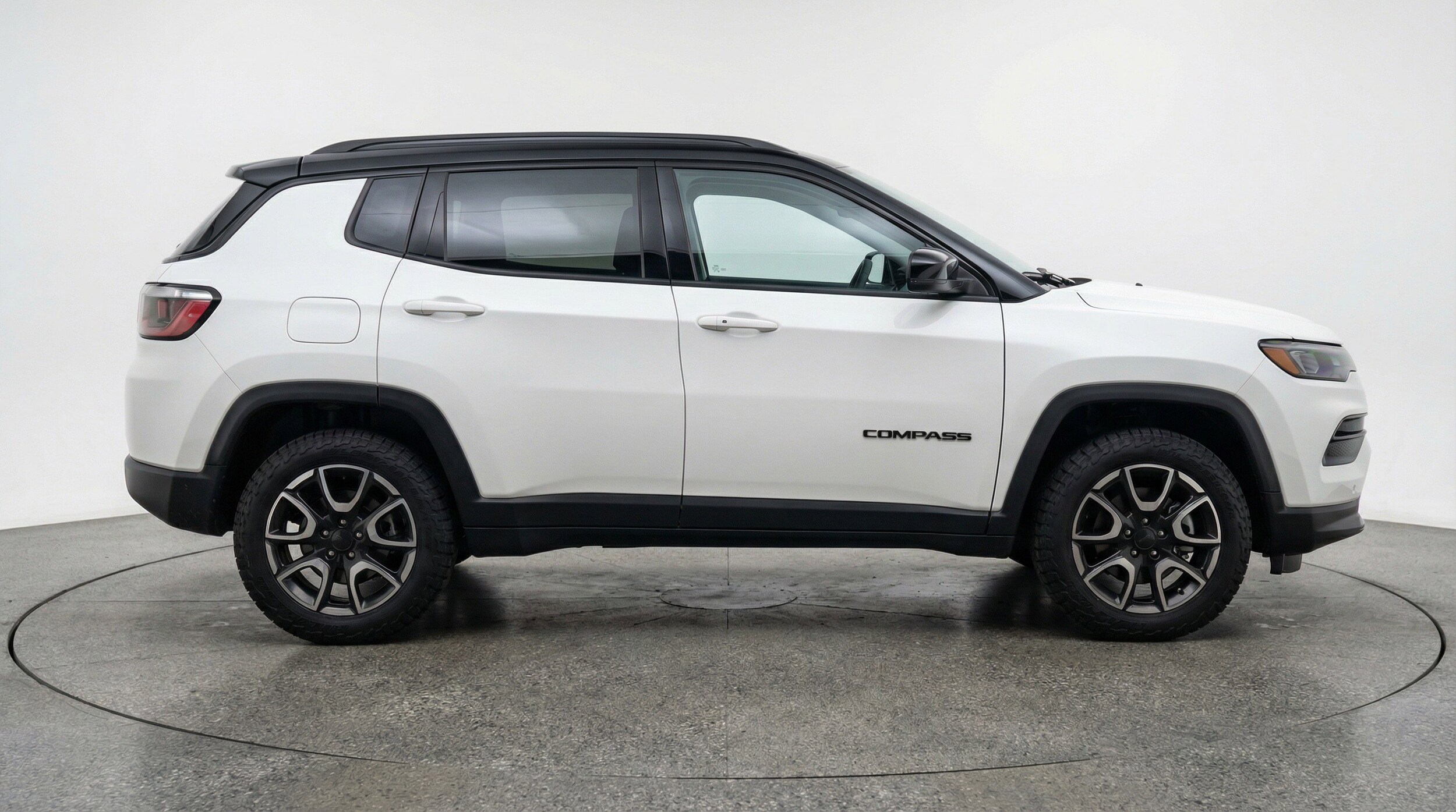 Thumbnail: 2025 Jeep Compass - 11