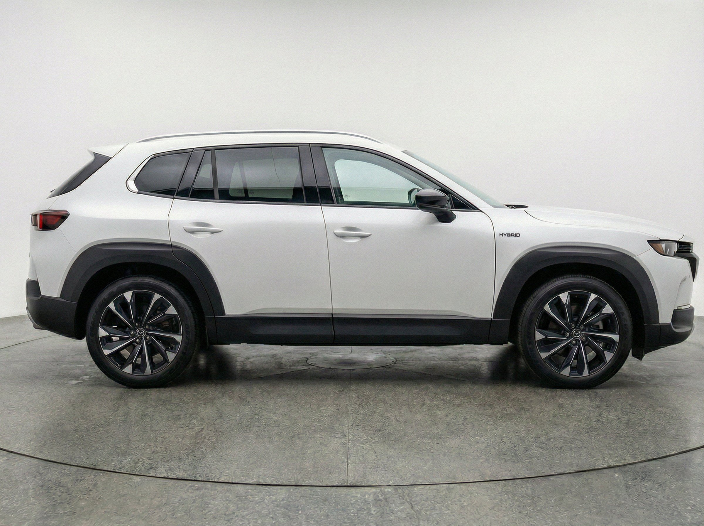 Thumbnail: 2025 Mazda CX-50 - 11