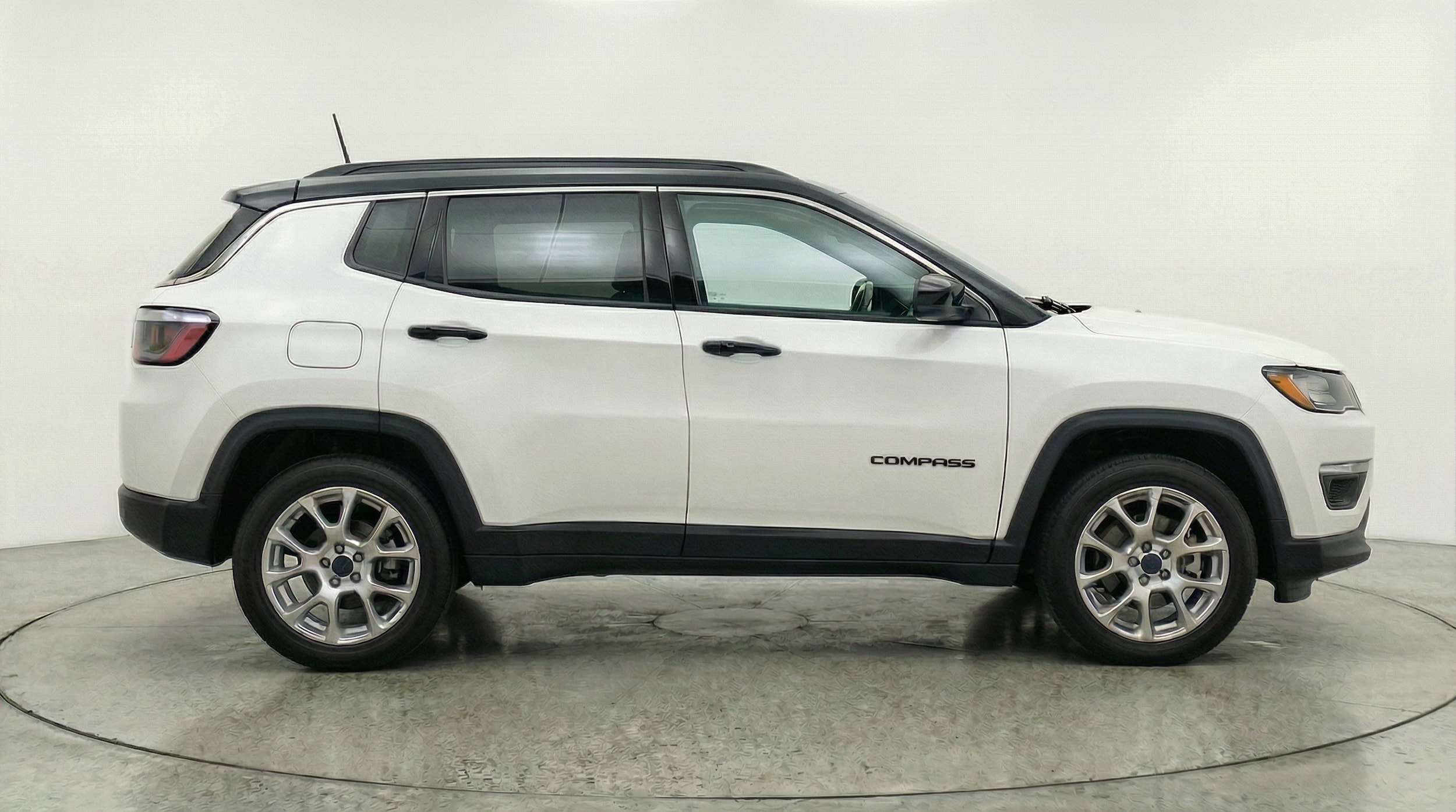 Thumbnail: 2025 Jeep Compass - 8