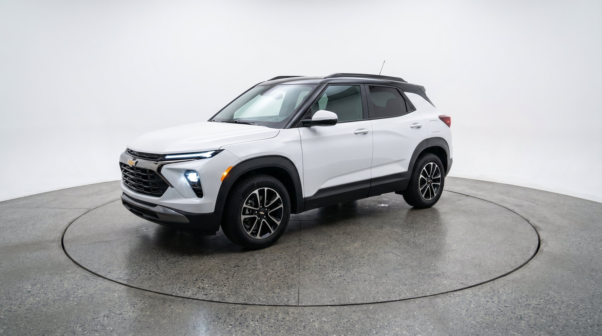 Thumbnail: 2025 Chevrolet TrailBlazer - 3