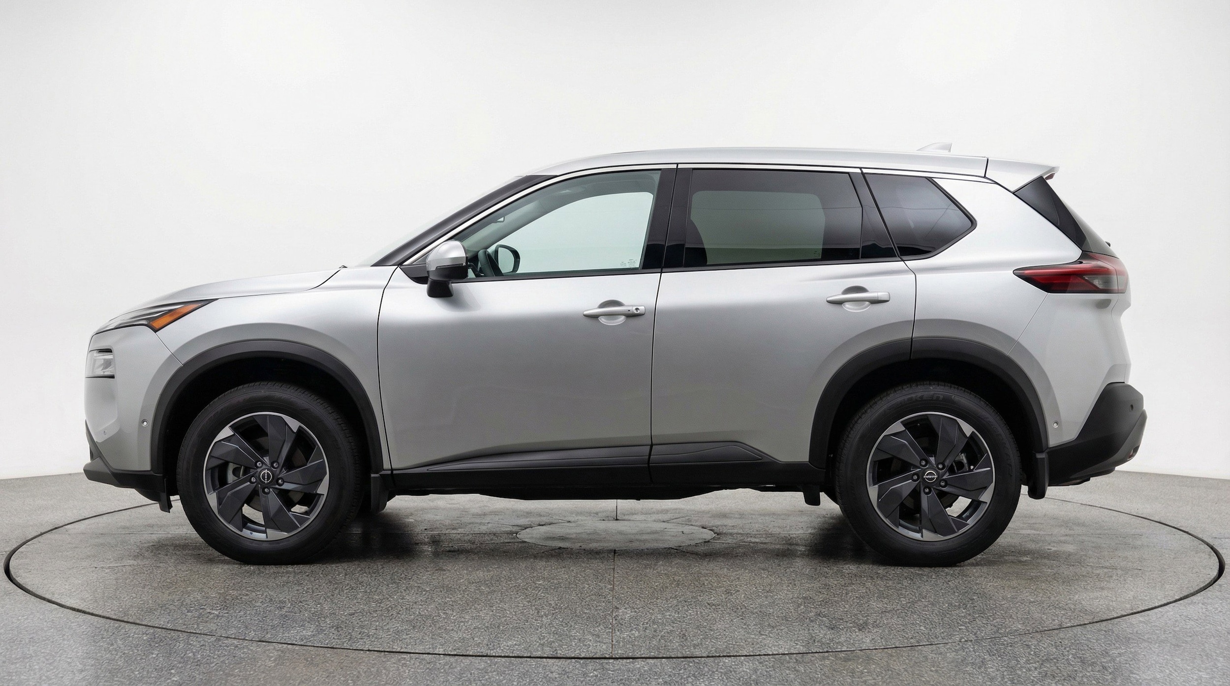 Thumbnail: 2025 Nissan Rogue - 5