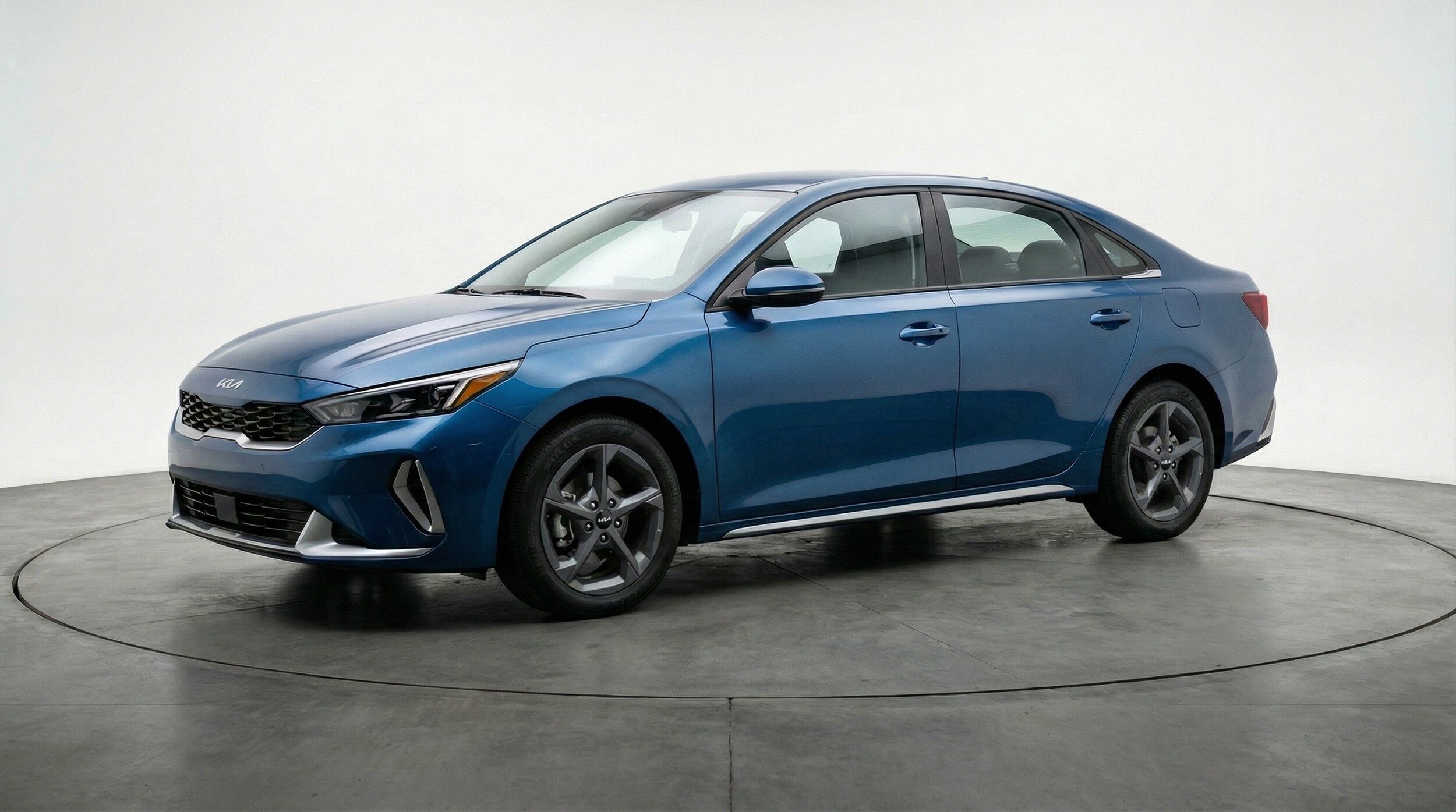 Thumbnail: 2025 Kia K4 - 3