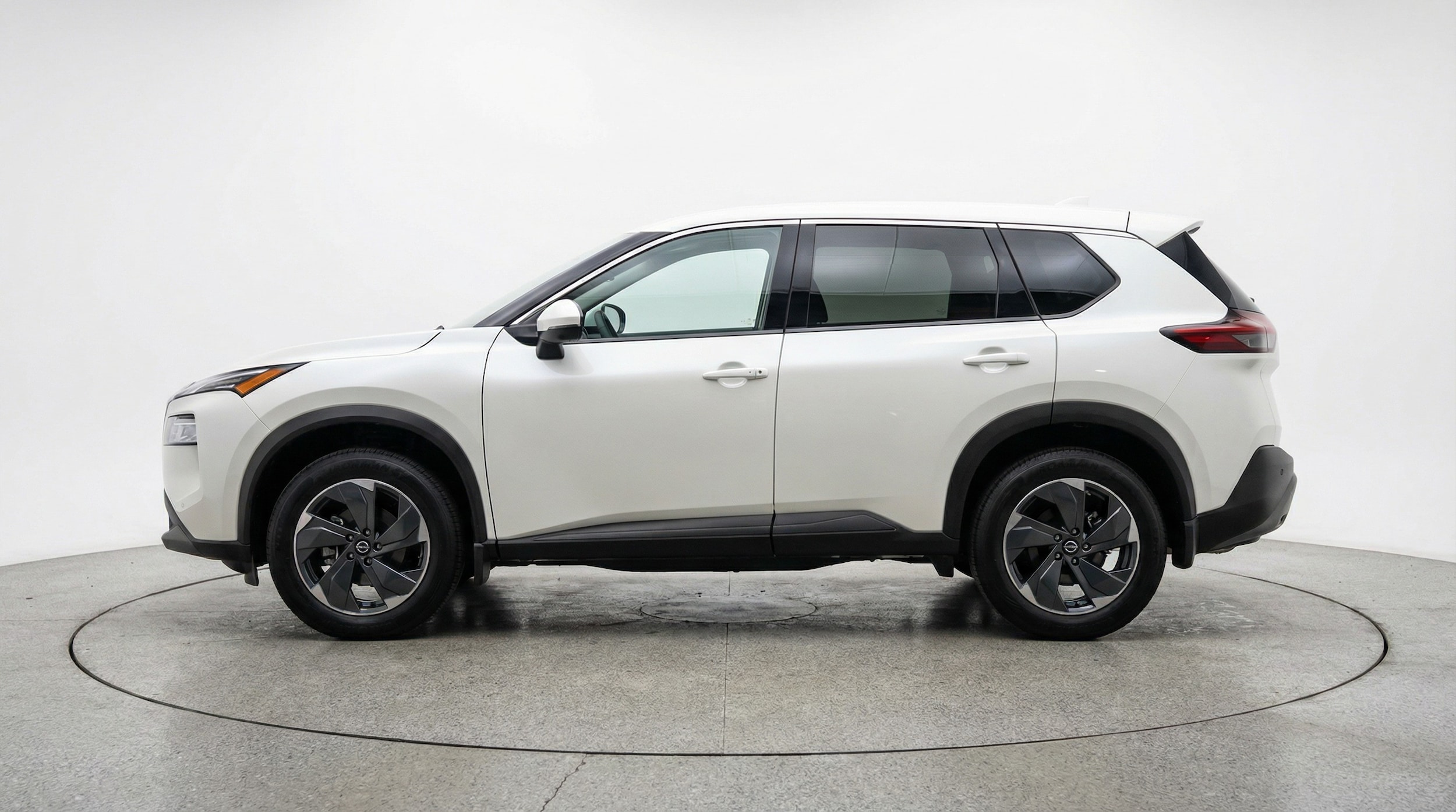 Thumbnail: 2025 Nissan Rogue - 4