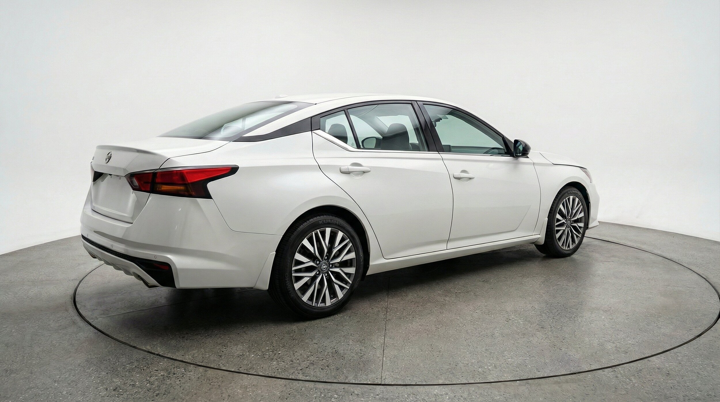 Thumbnail: 2026 Nissan Altima - 9