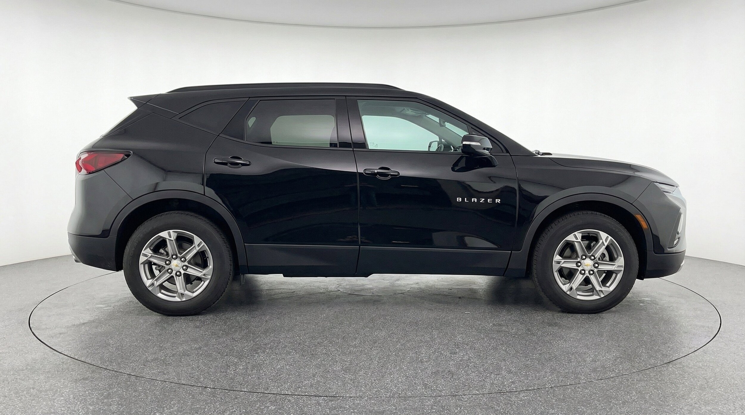 Thumbnail: 2025 Chevrolet Blazer - 11