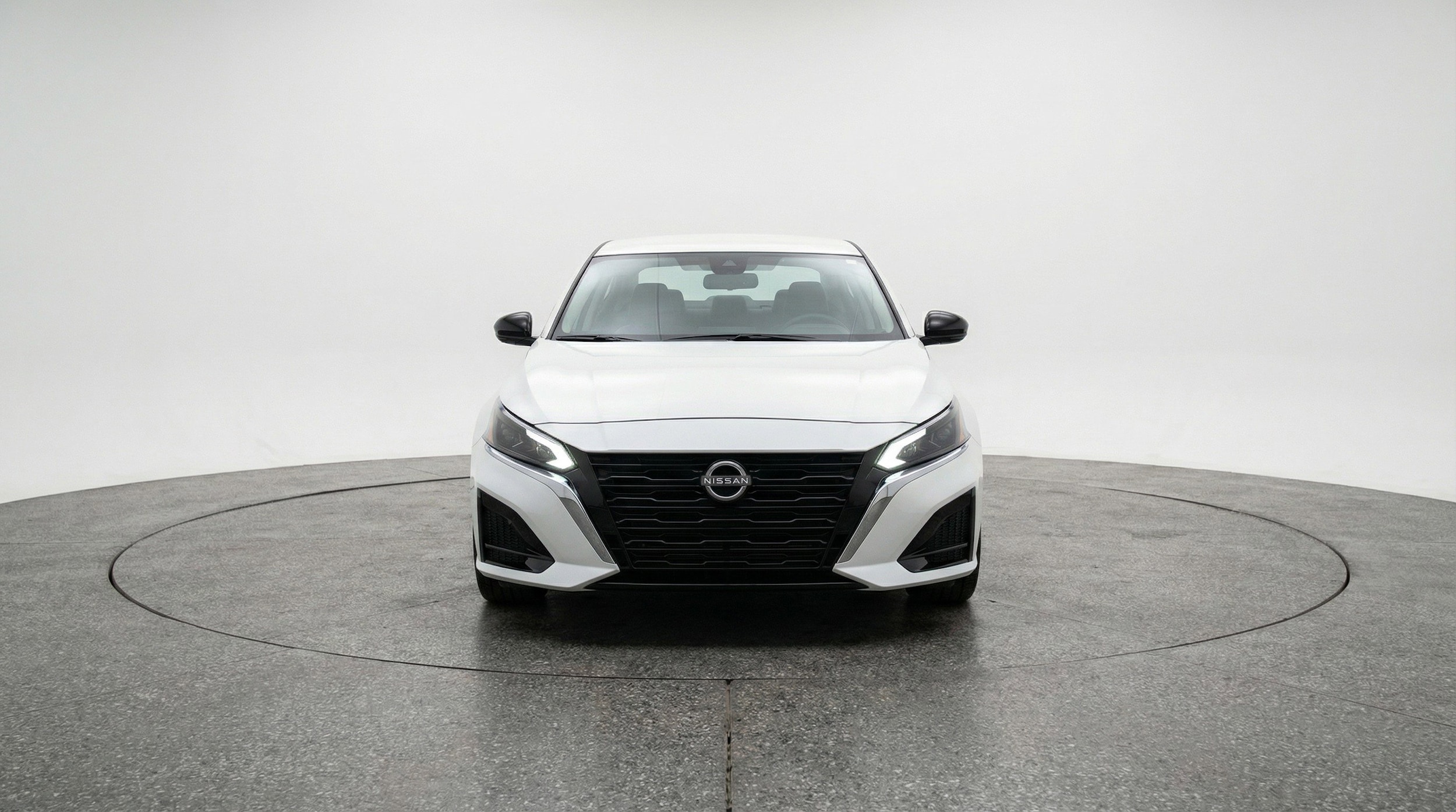Thumbnail: 2025 Nissan Altima - 2