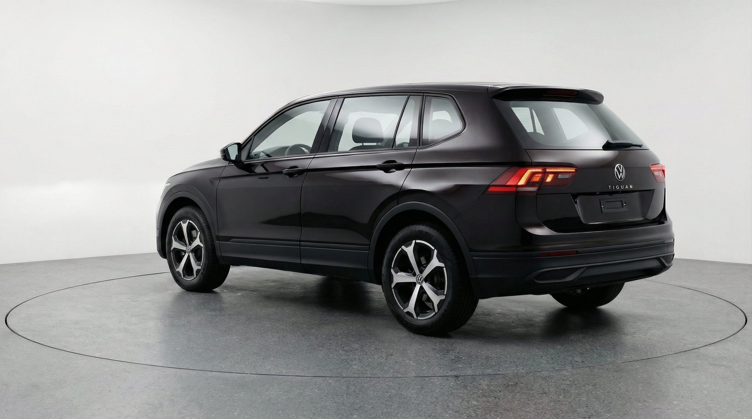 Thumbnail: 2026 Volkswagen Tiguan - 6