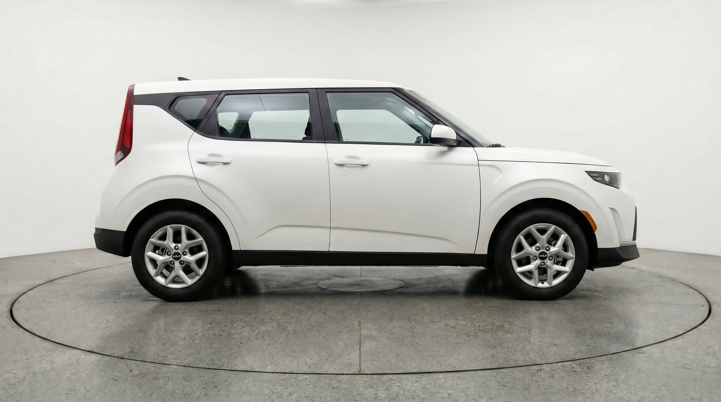 Thumbnail: 2025 Kia Soul - 11