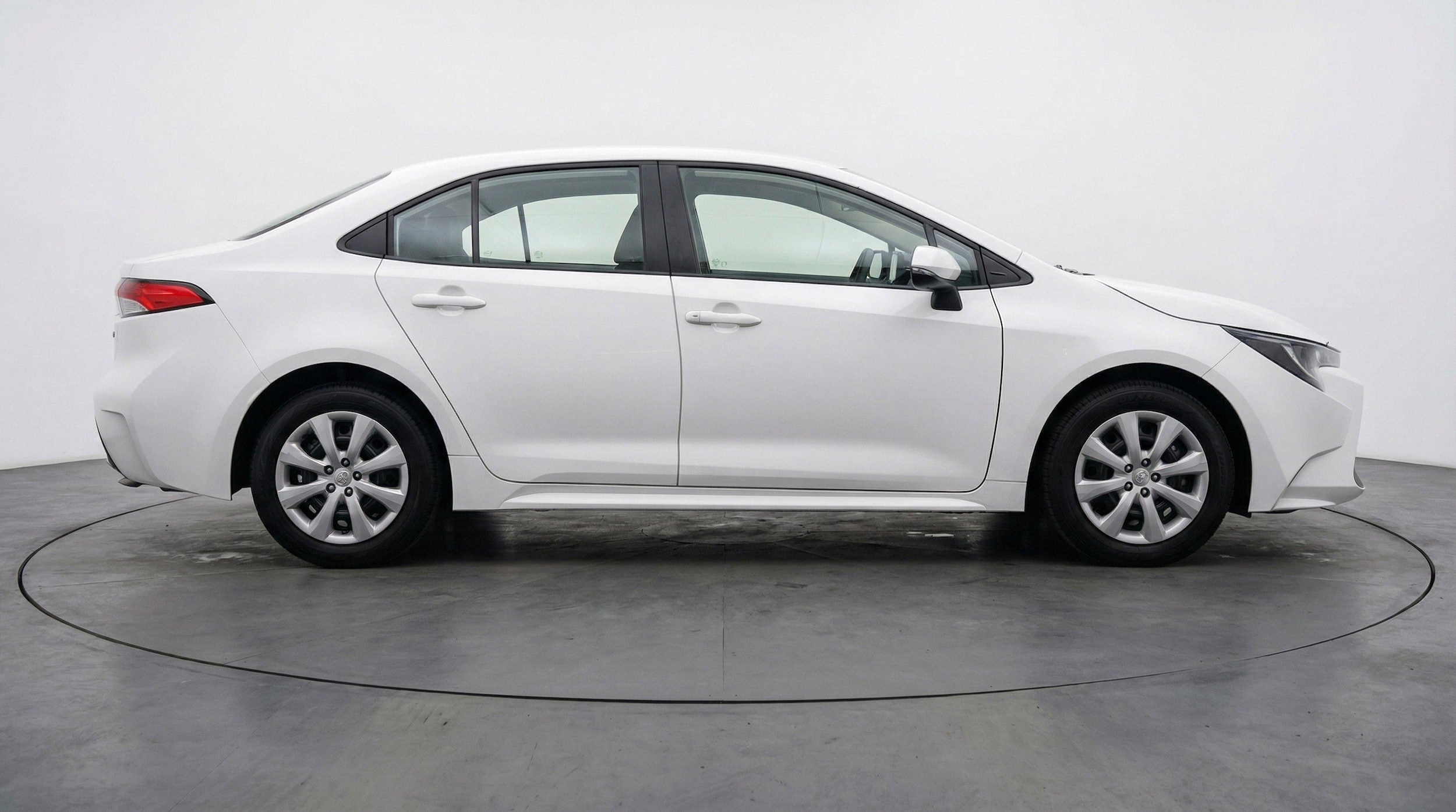 Thumbnail: 2025 Toyota Corolla - 11