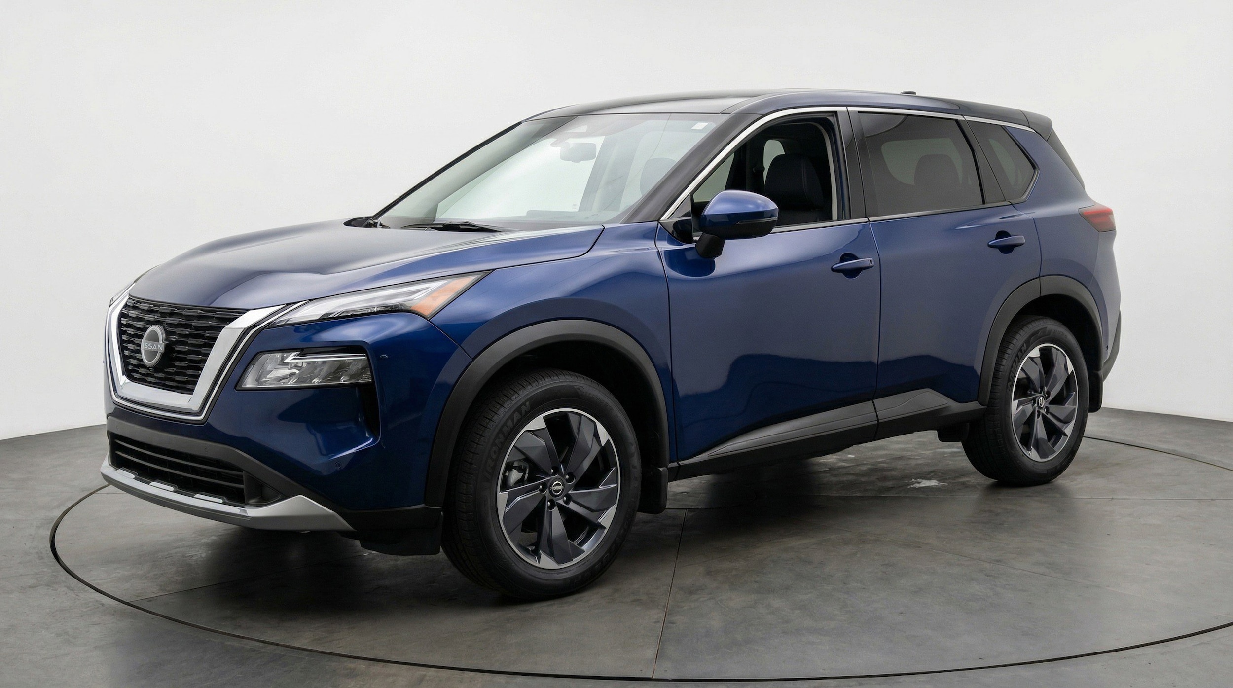 Thumbnail: 2025 Nissan Rogue - 3