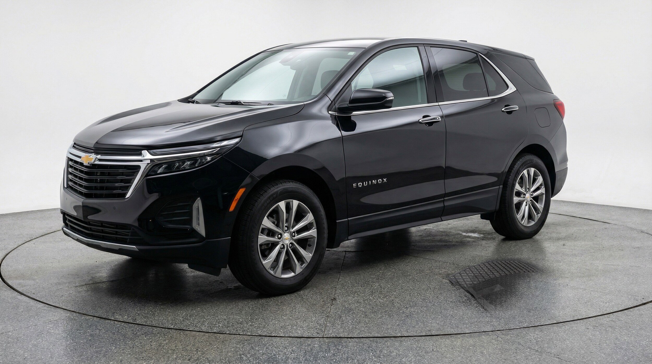 Thumbnail: 2025 Chevrolet Equinox - 3