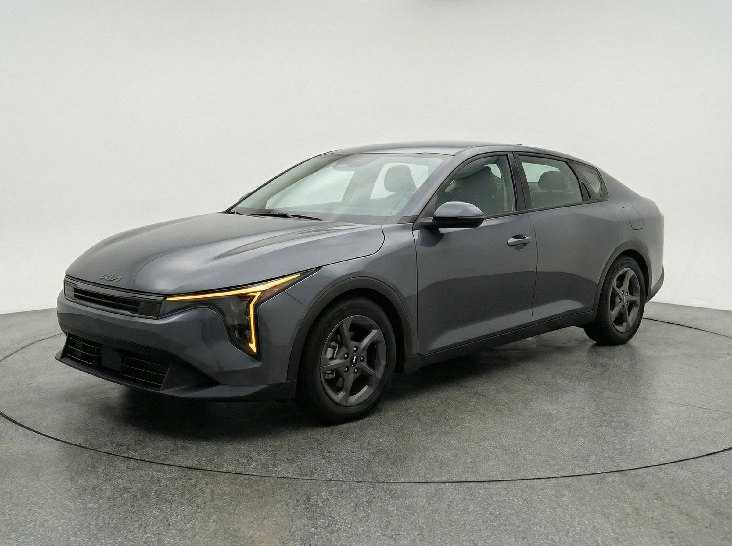 Thumbnail: 2025 Kia K4 - 3