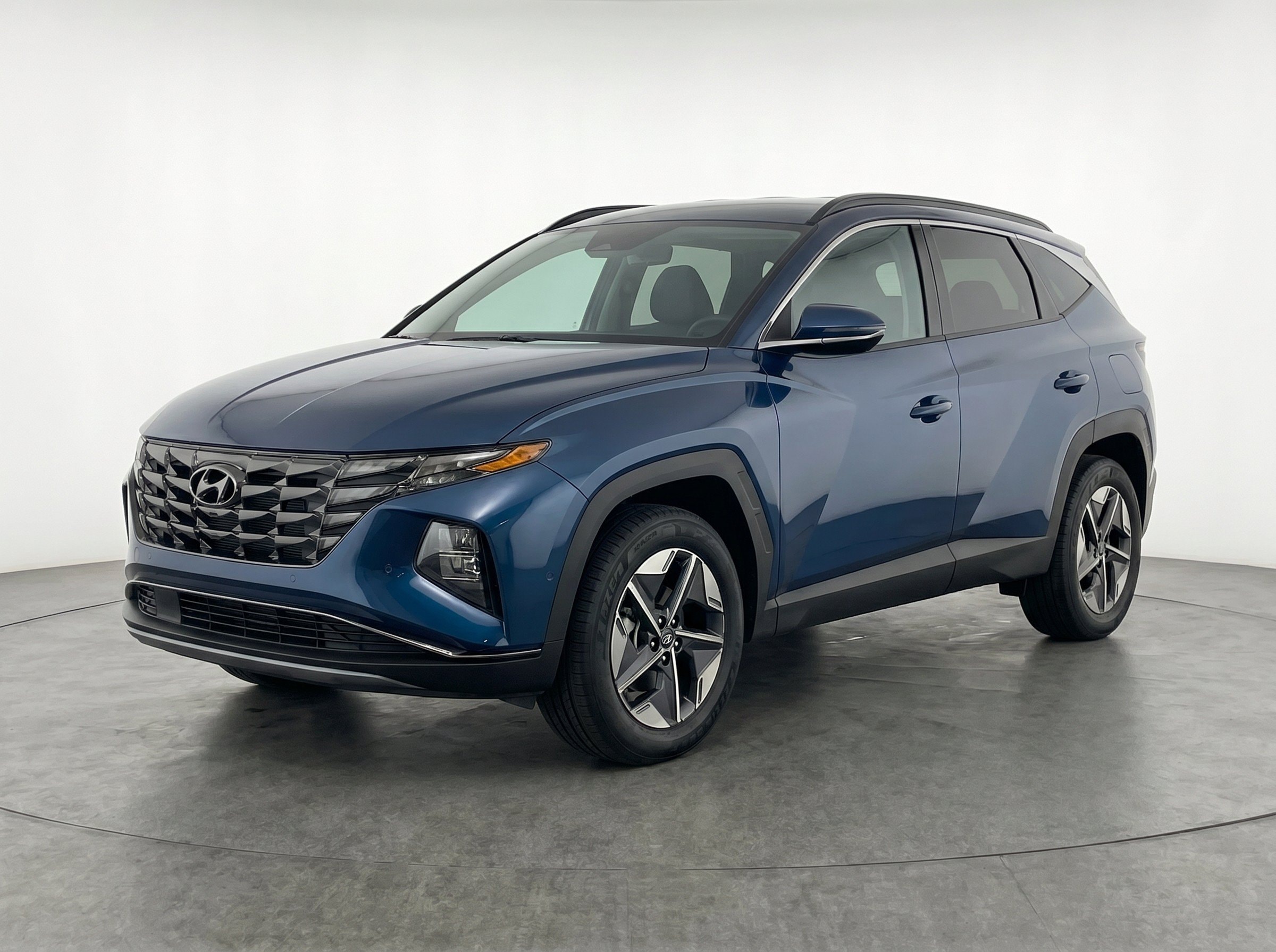 Thumbnail: 2026 Hyundai Tucson - 3
