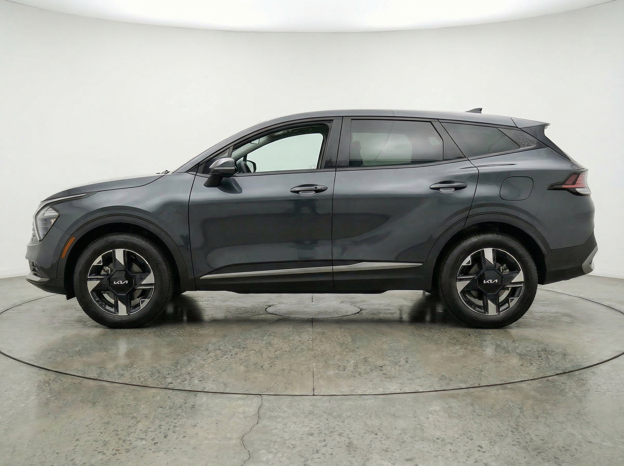 Thumbnail: 2026 Kia Sportage - 5