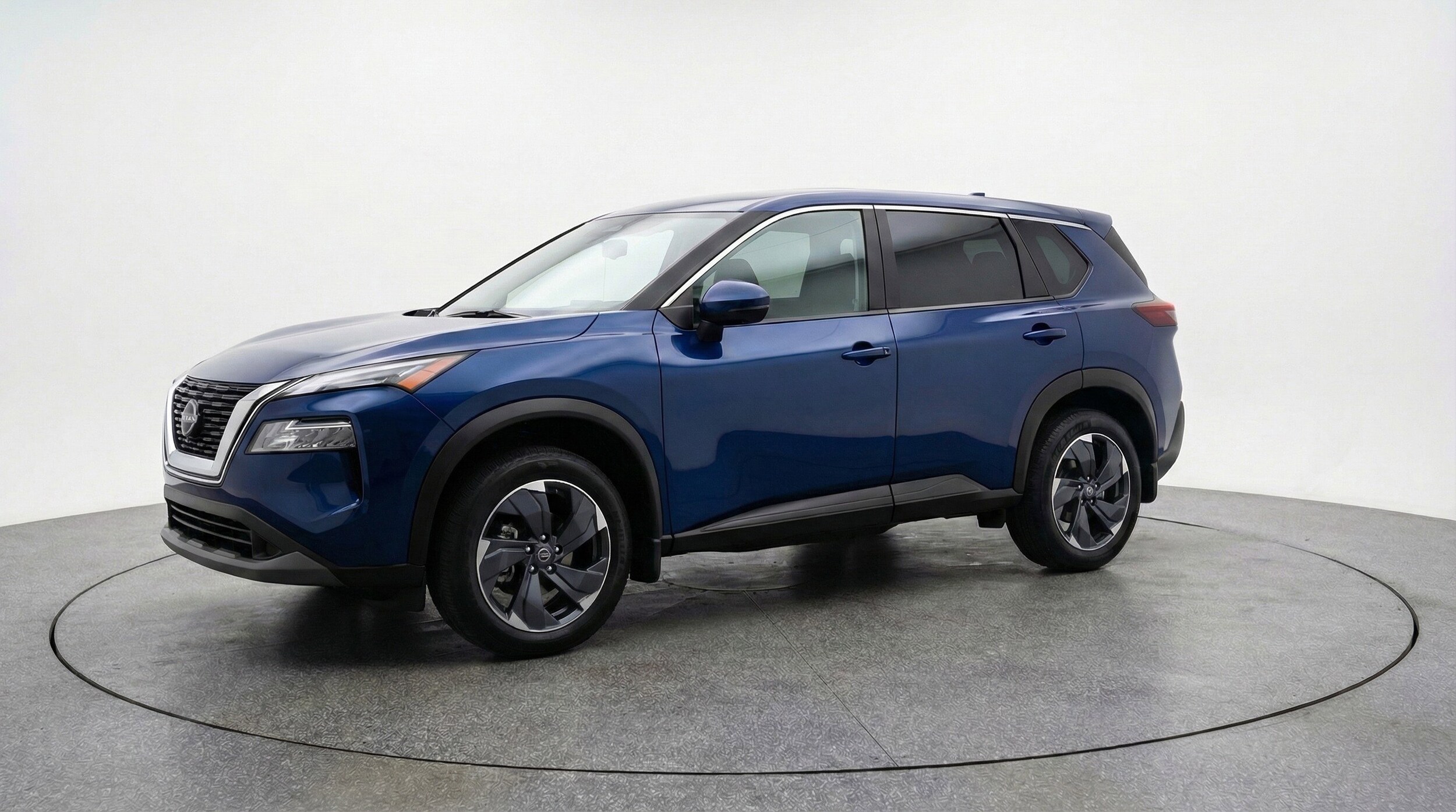 Thumbnail: 2025 Nissan Rogue - 3