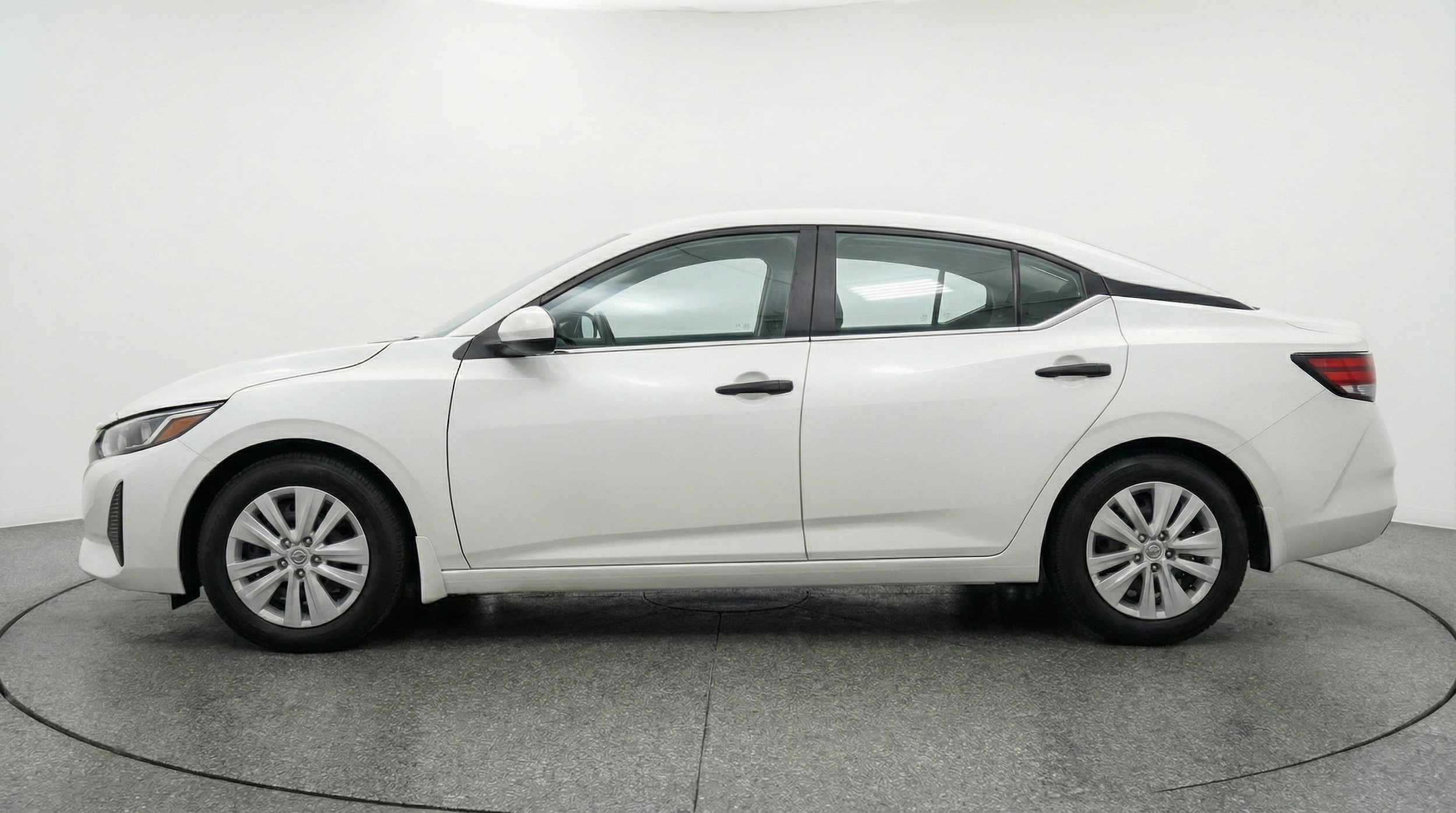 Thumbnail: 2025 Nissan Sentra - 4