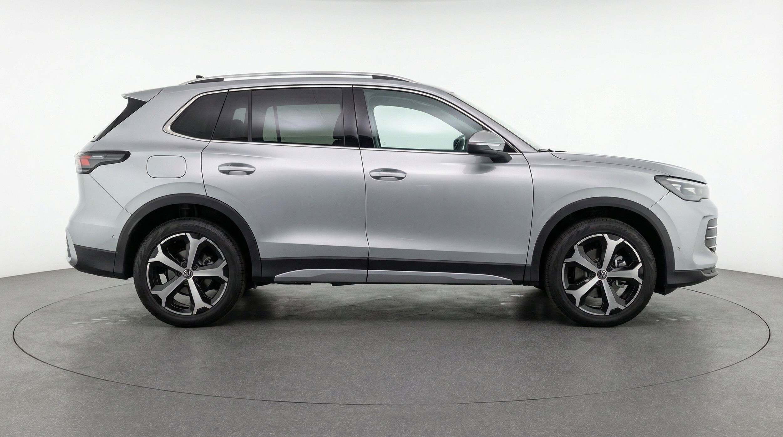 Thumbnail: 2026 Volkswagen Tiguan - 11