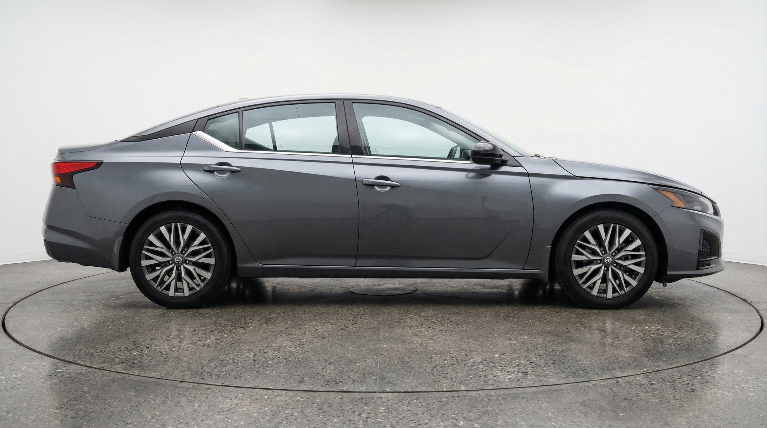 Thumbnail: 2025 Nissan Altima - 11