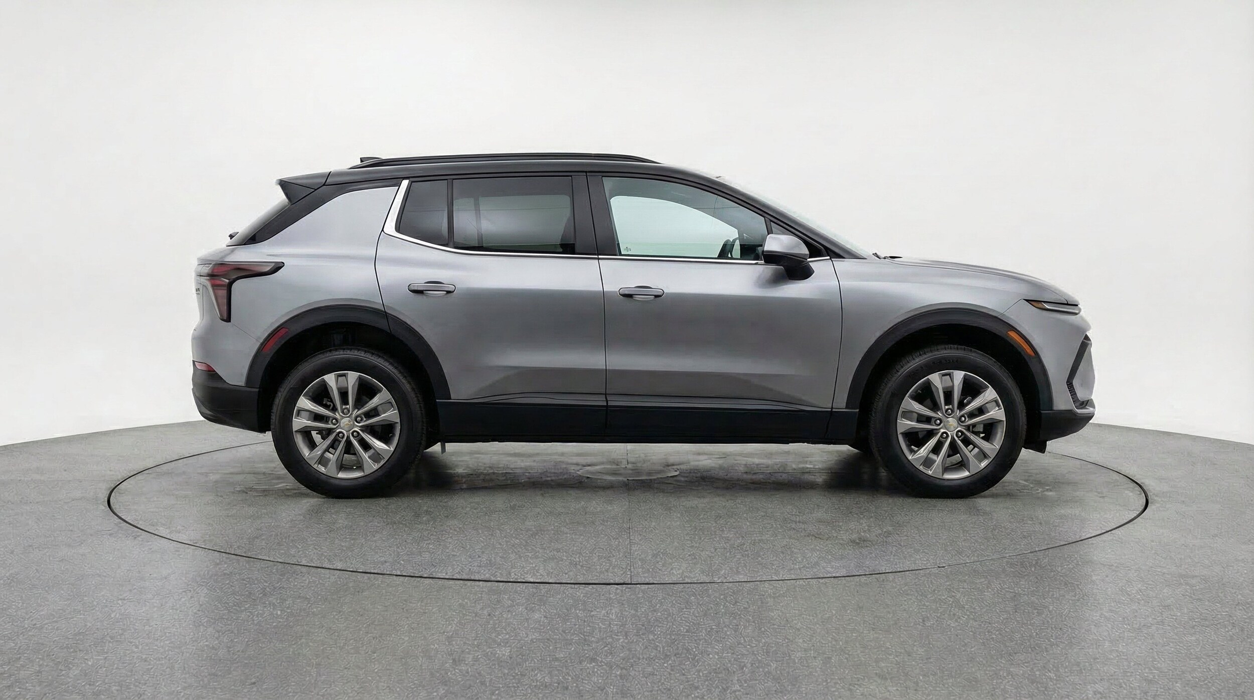 Thumbnail: 2025 Chevrolet Equinox - 11