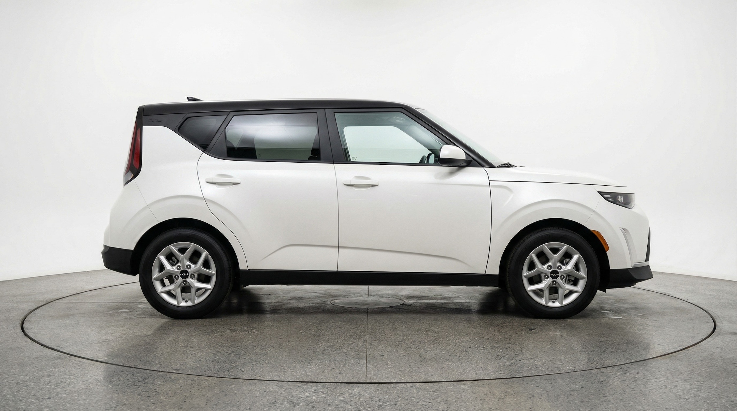 Thumbnail: 2025 Kia Soul - 8