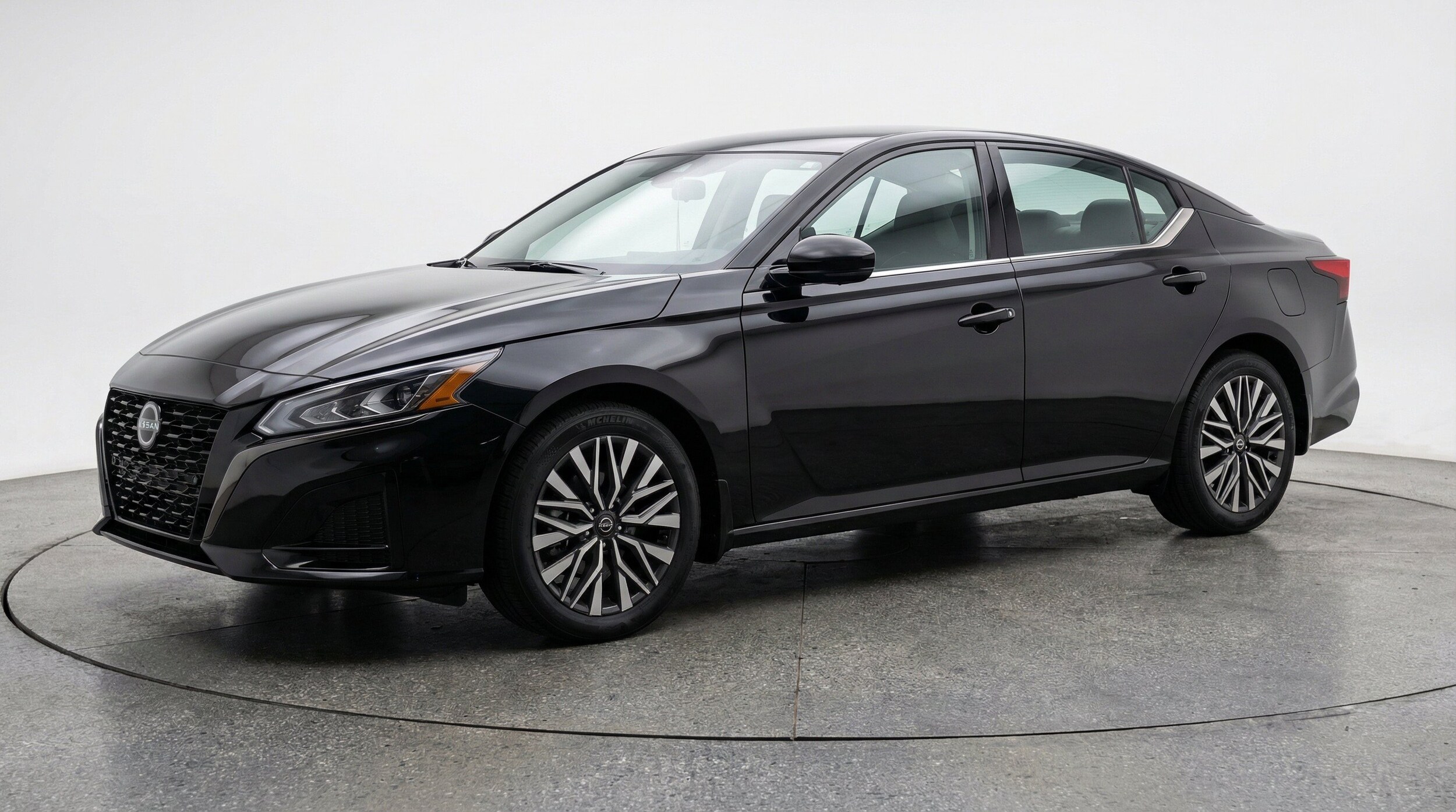 Thumbnail: 2026 Nissan Altima - 3