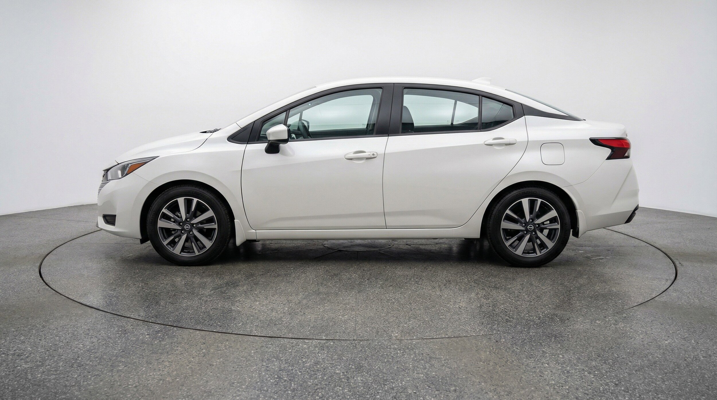 Thumbnail: 2025 Nissan Versa - 5