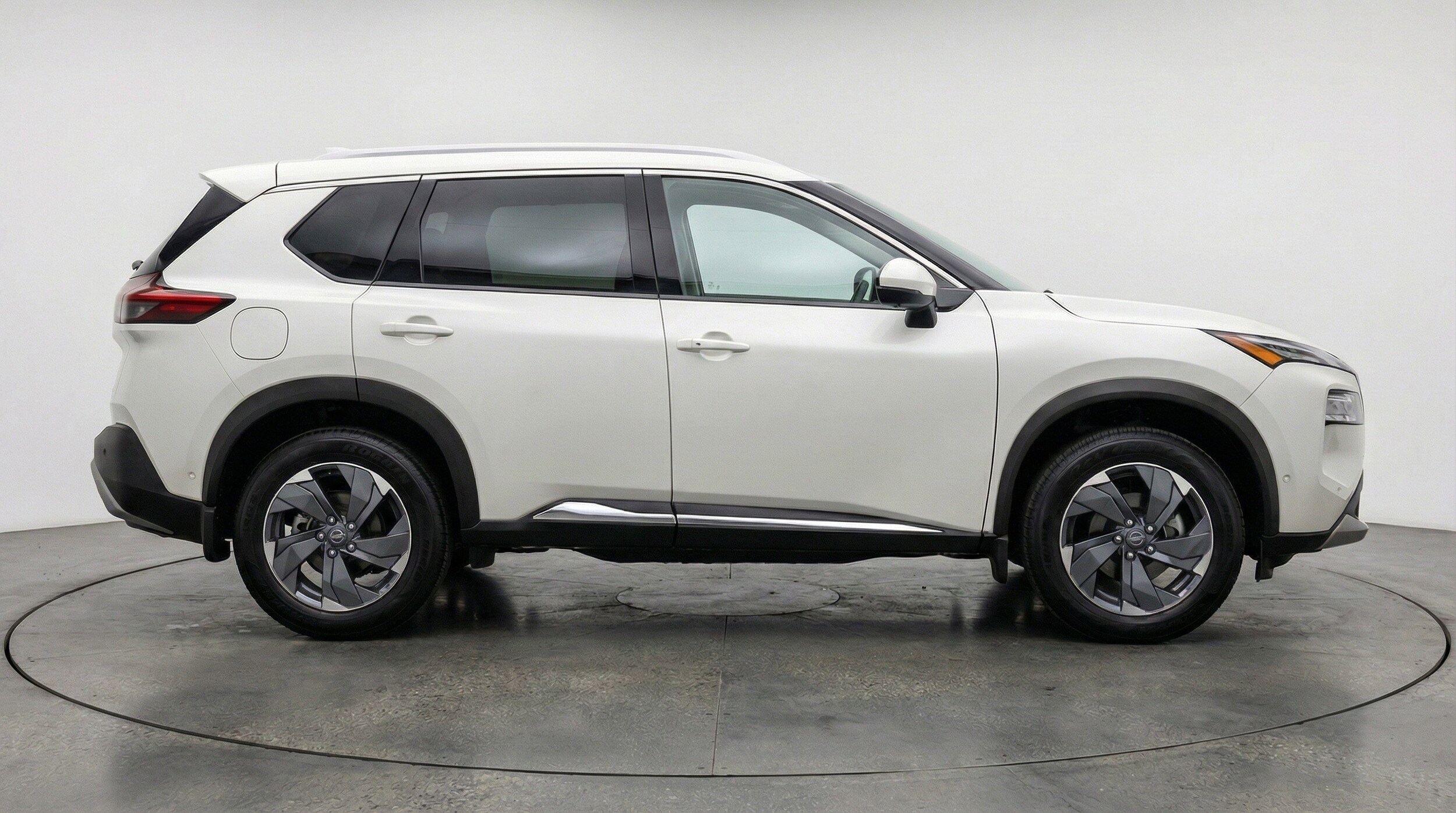 Thumbnail: 2025 Nissan Rogue - 11
