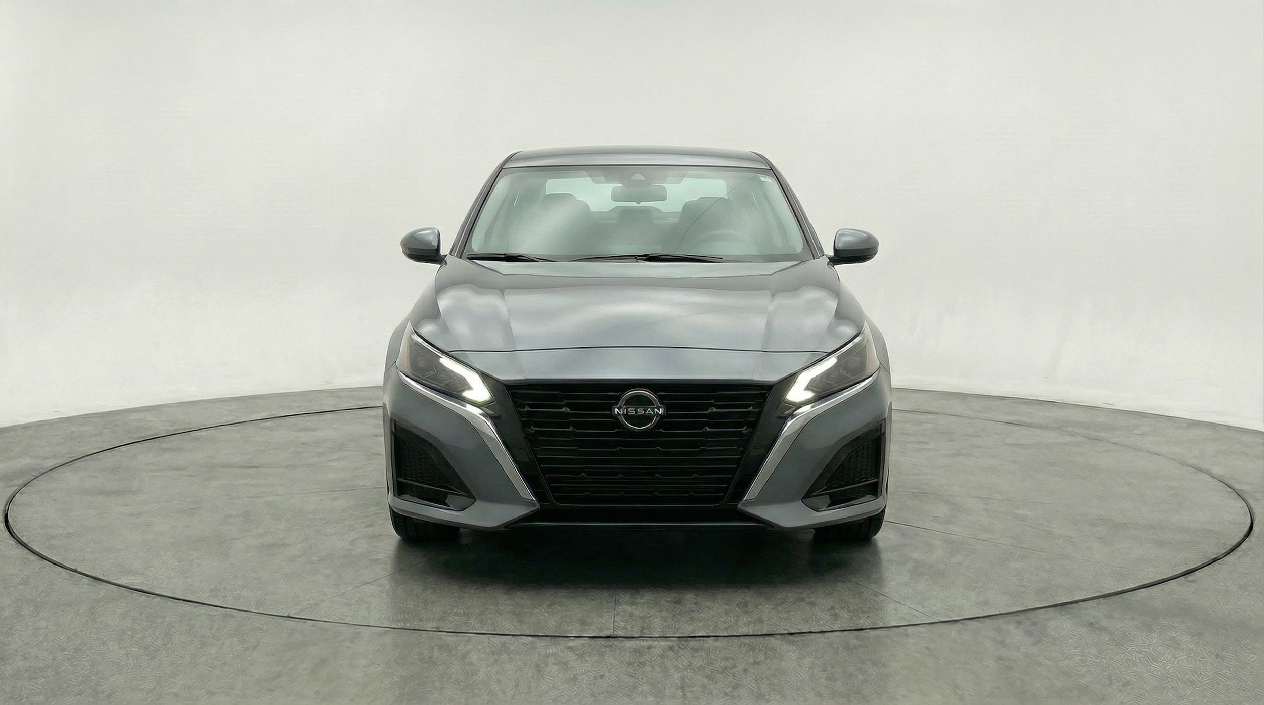 Thumbnail: 2025 Nissan Altima - 2