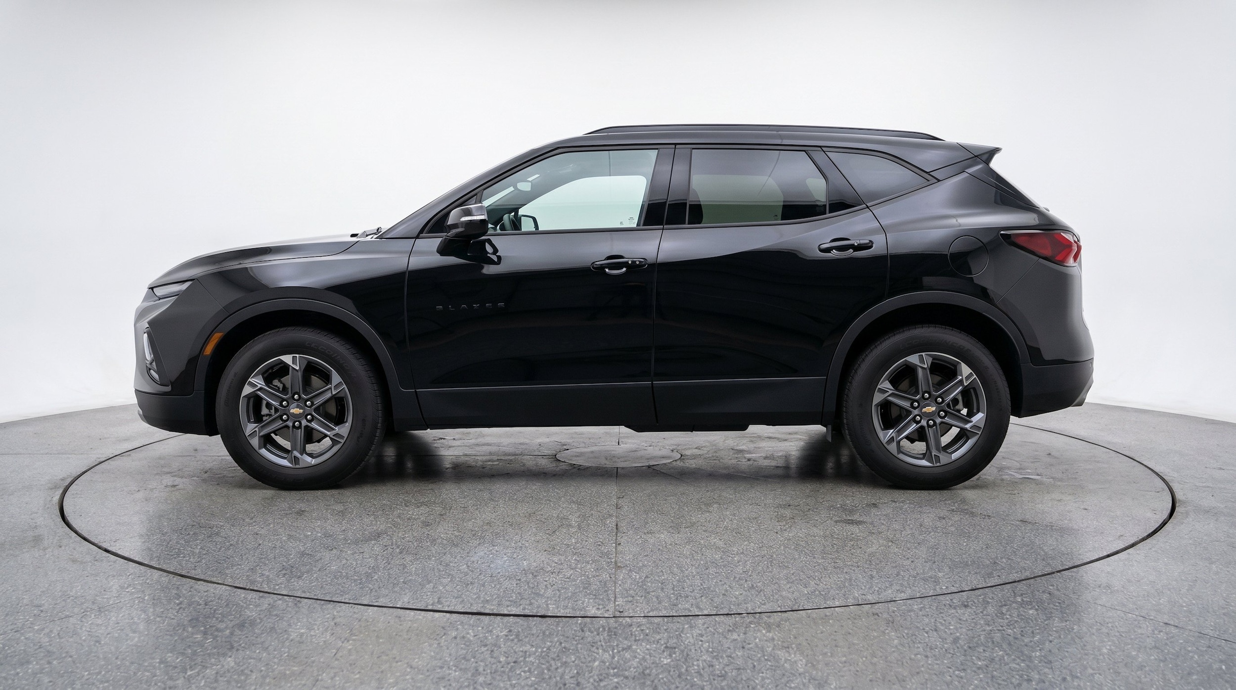 Thumbnail: 2026 Chevrolet Blazer - 5
