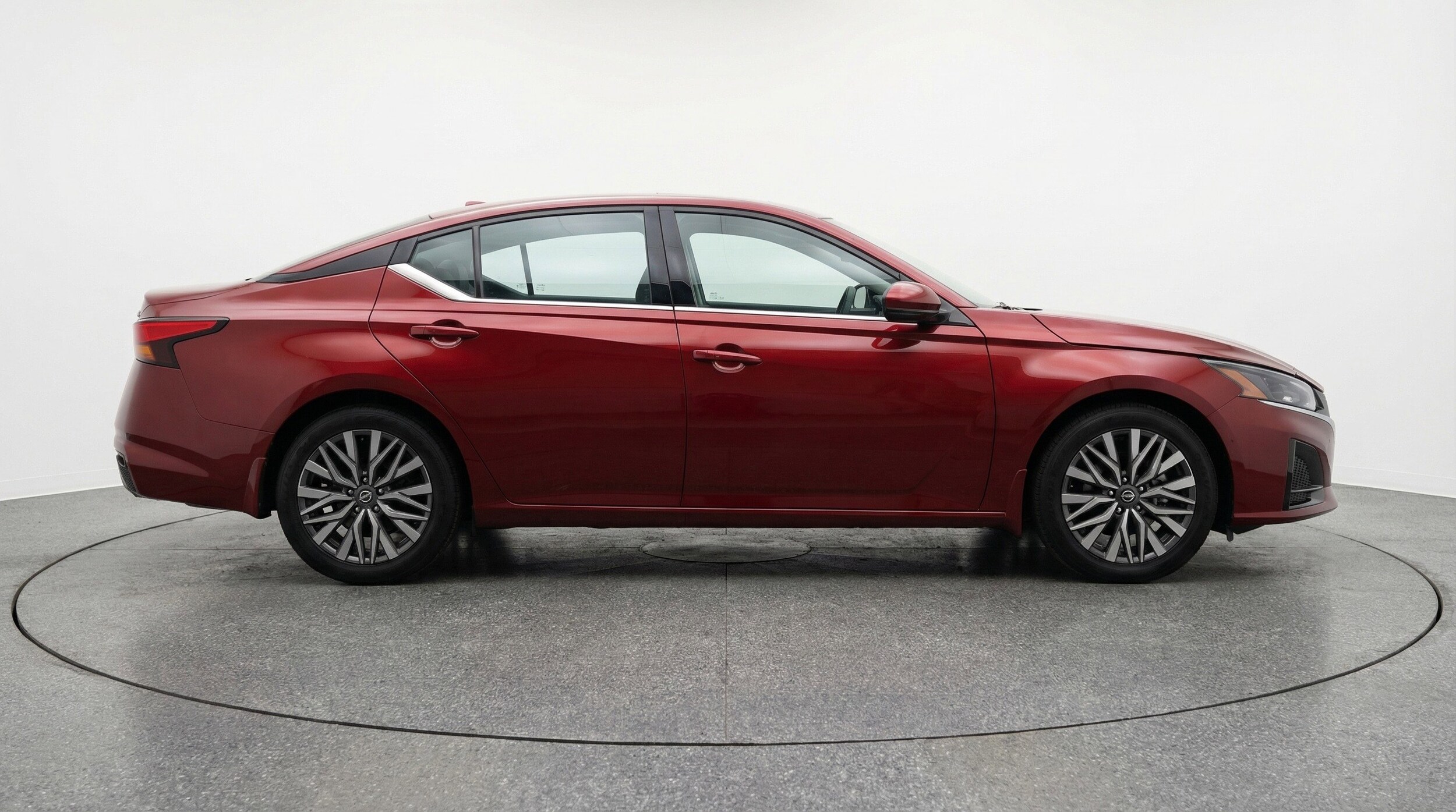 Thumbnail: 2025 Nissan Altima - 11