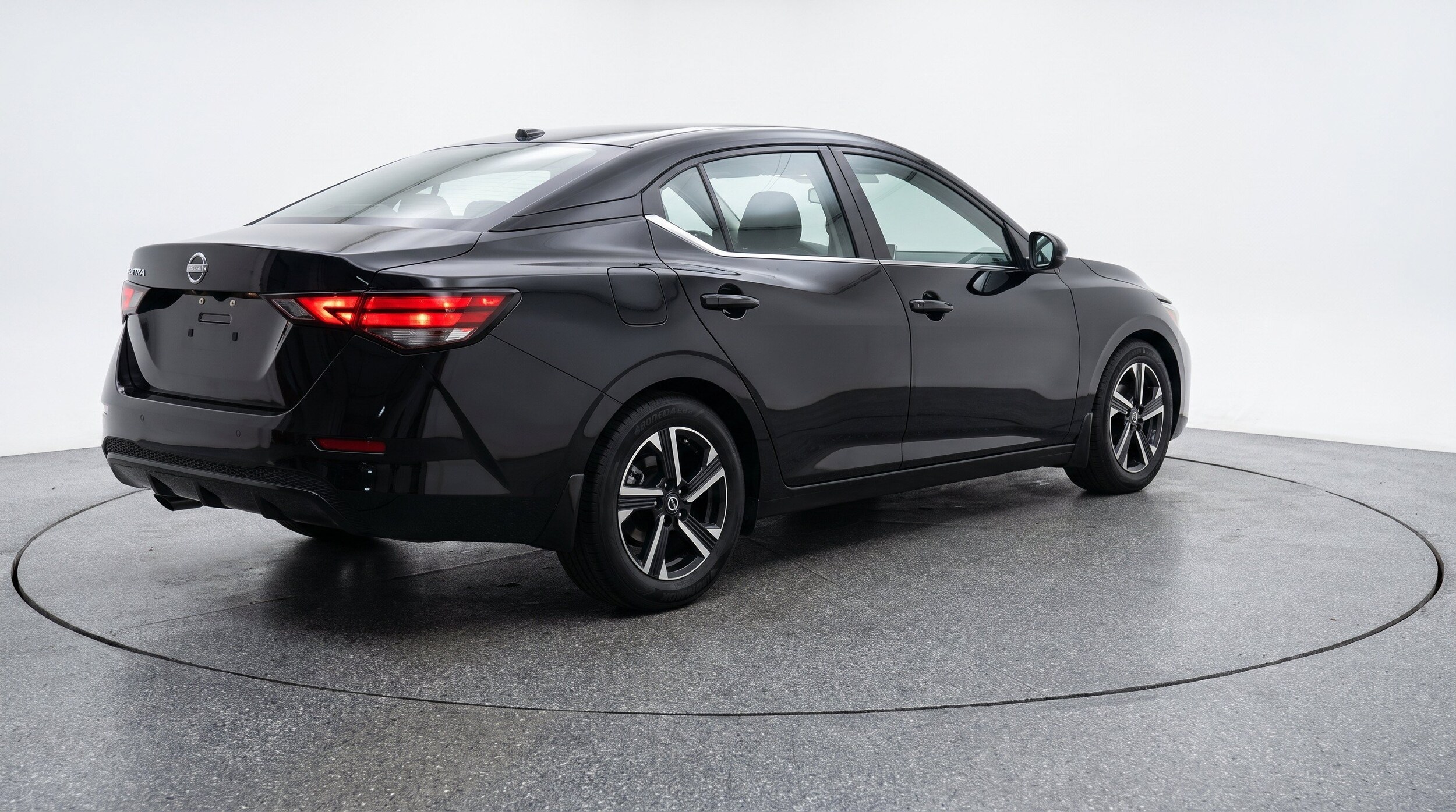 Thumbnail: 2025 Nissan Sentra - 9