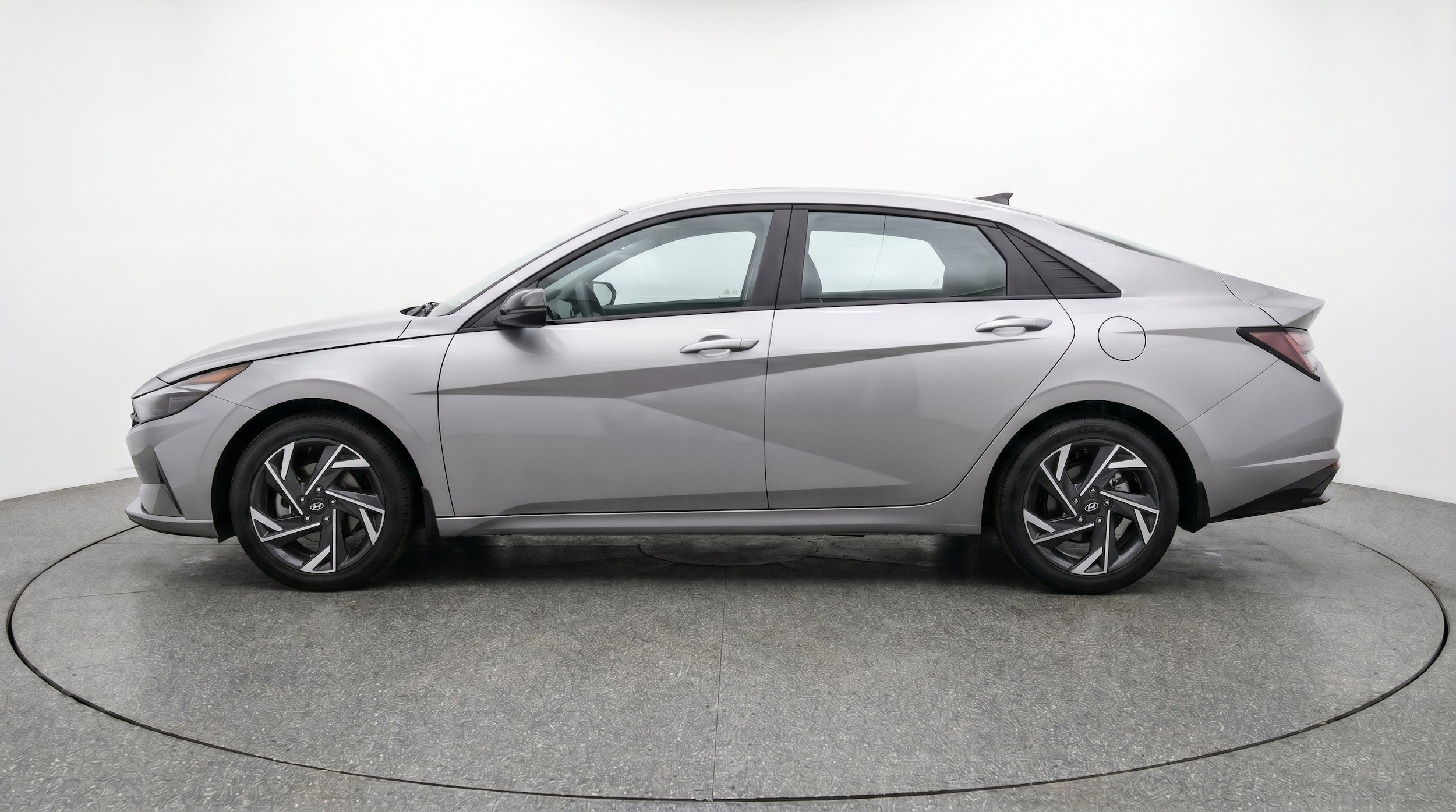 Thumbnail: 2025 Hyundai Elantra - 5