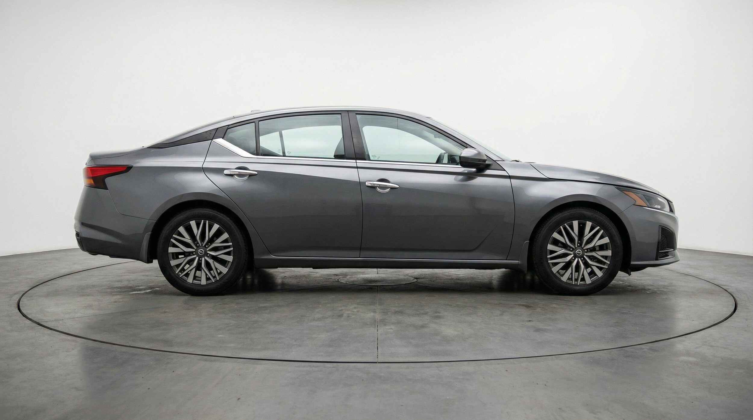 Thumbnail: 2025 Nissan Altima - 11