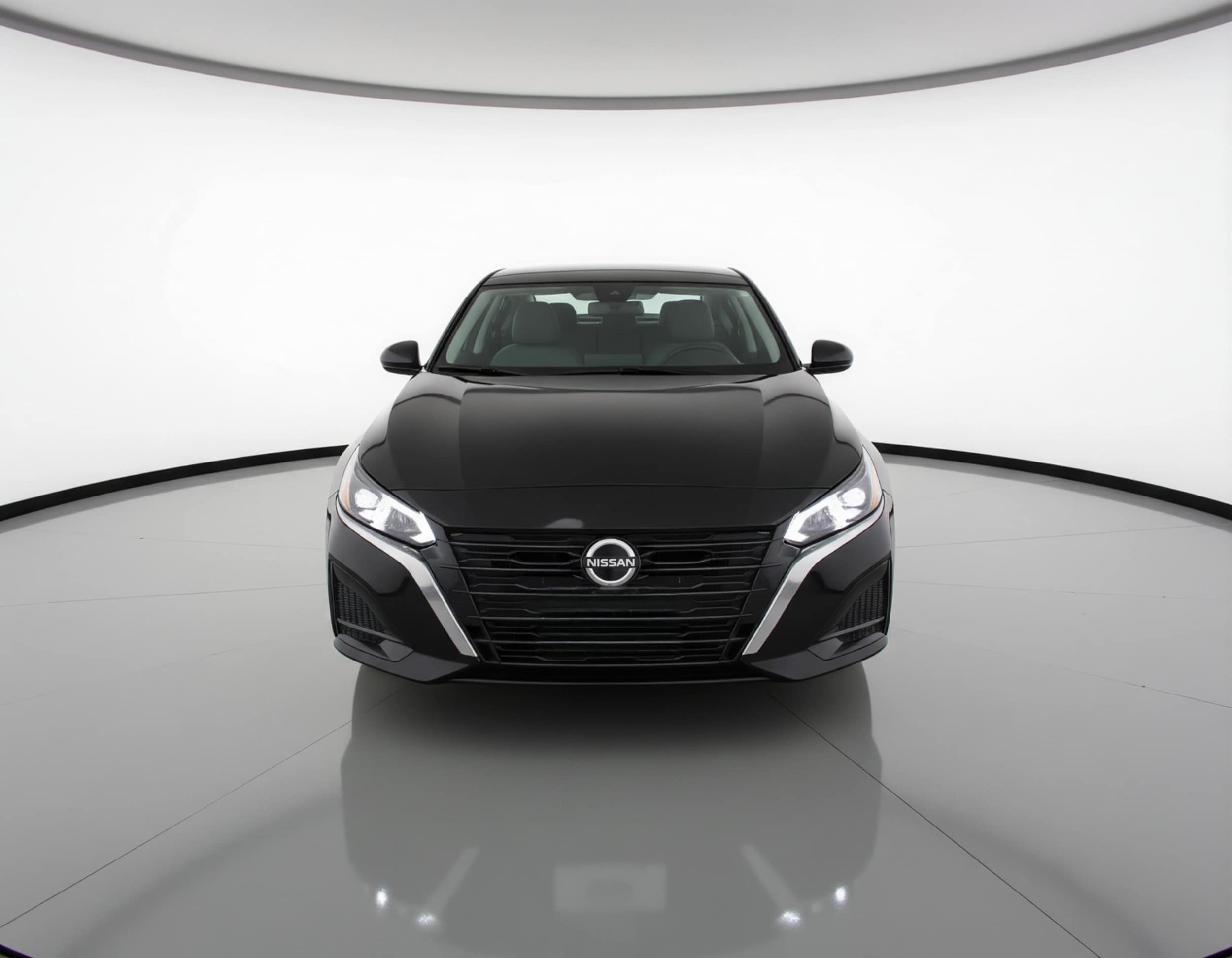 Thumbnail: 2025 Nissan Altima - 2
