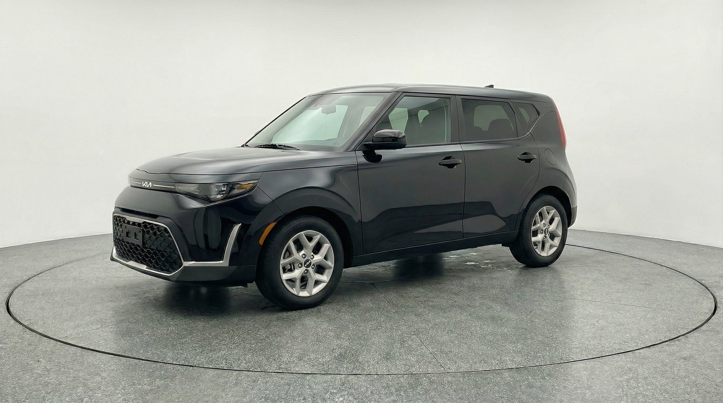 Thumbnail: 2025 Kia Soul - 3