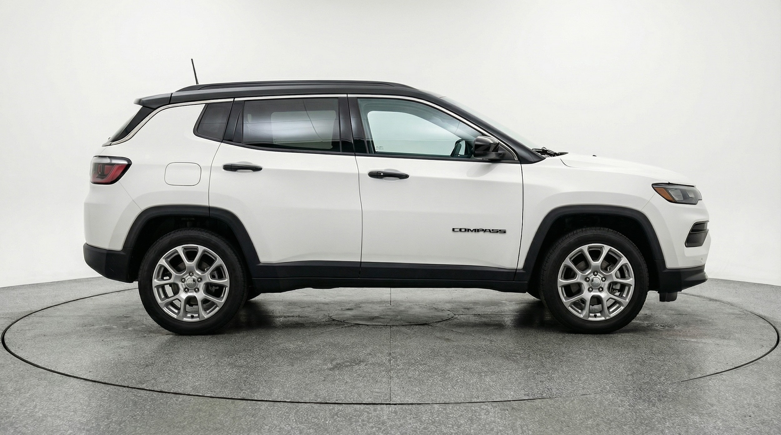 Thumbnail: 2025 Jeep Compass - 8