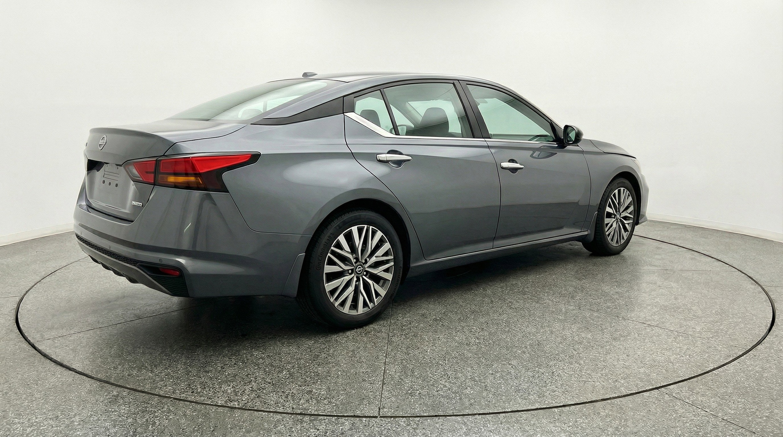 Thumbnail: 2025 Nissan Altima - 9