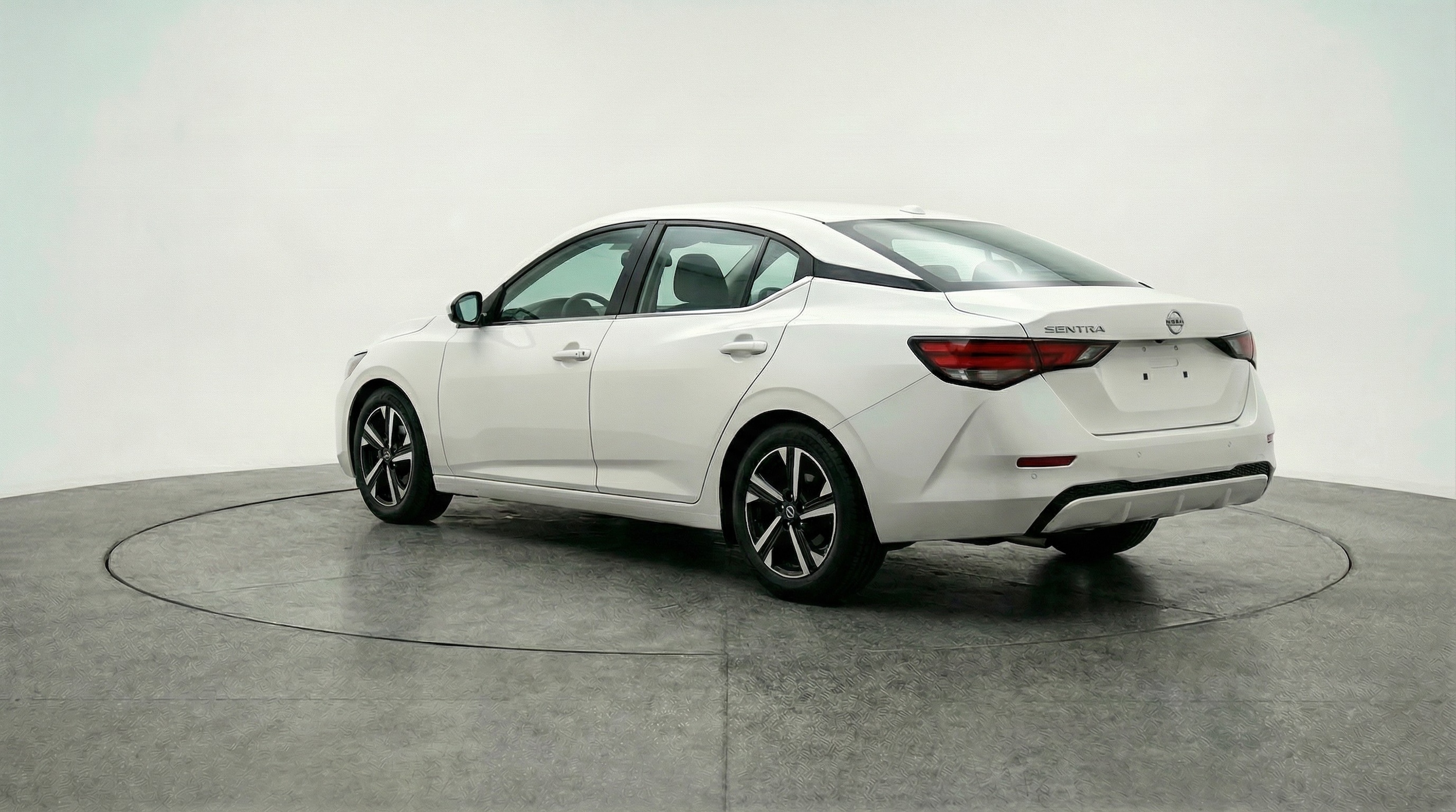 Thumbnail: 2025 Nissan Sentra - 5