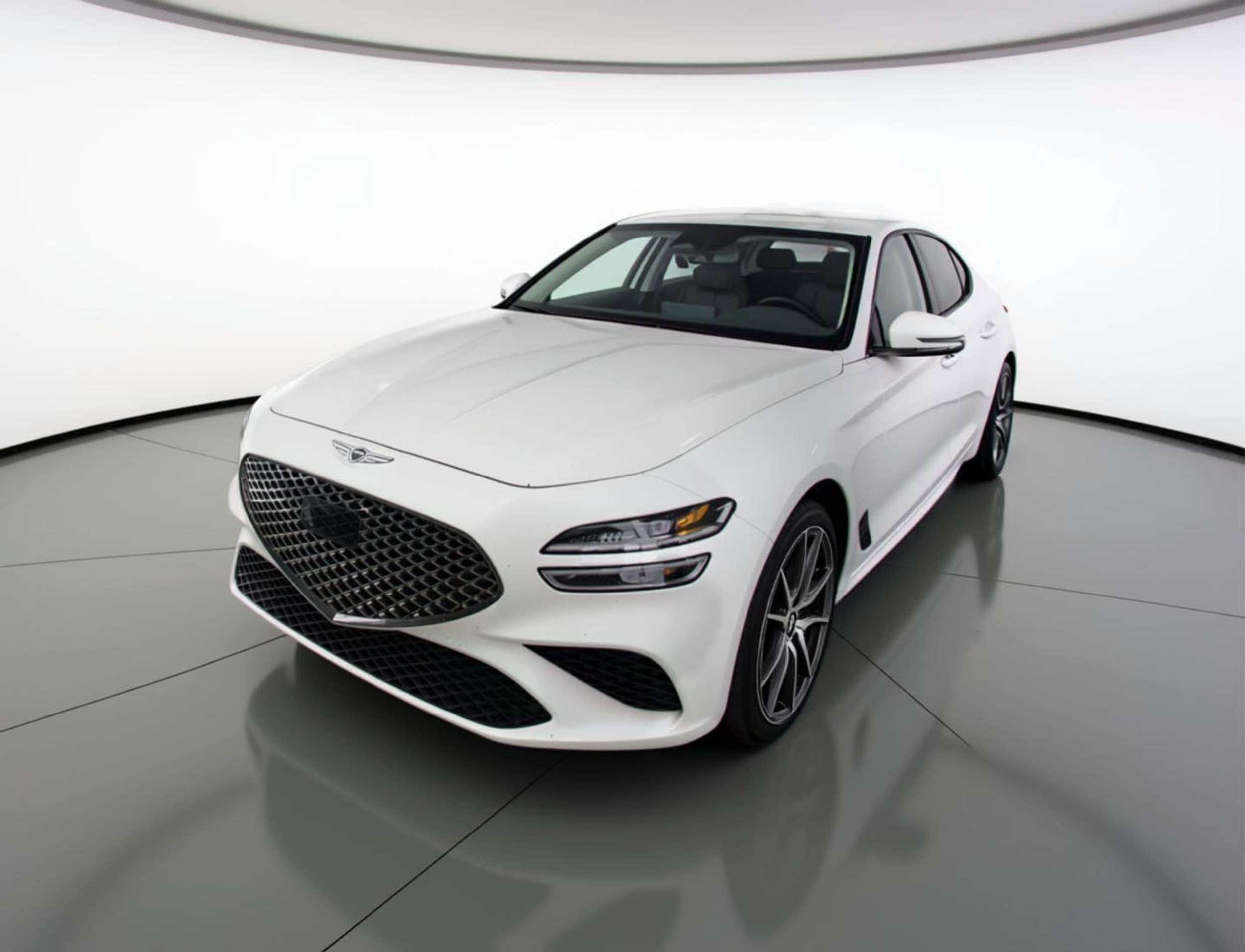 Thumbnail: 2025 Genesis G70 - 3