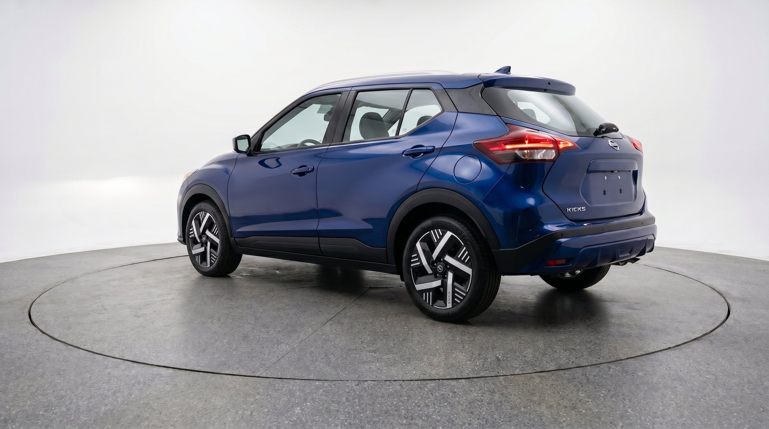 Thumbnail: 2026 Nissan Kicks - 6