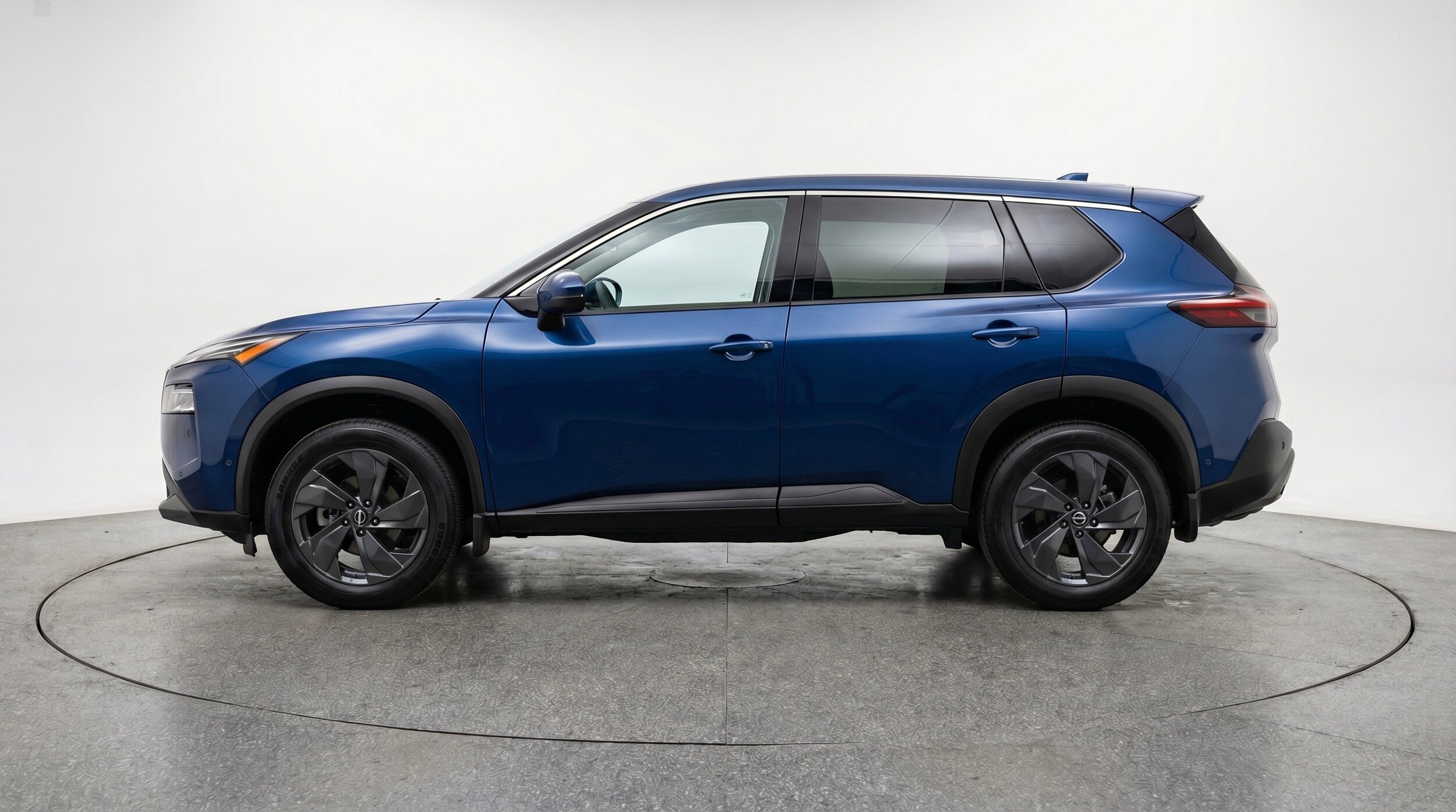 Thumbnail: 2025 Nissan Rogue - 5