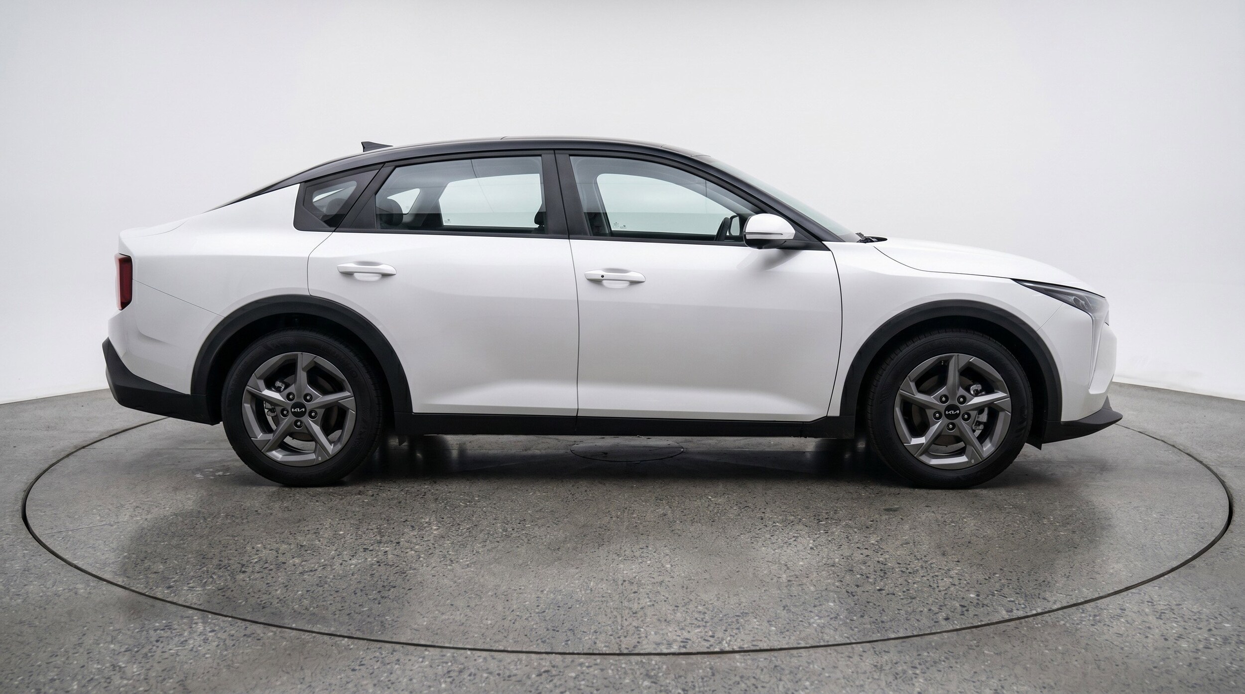 Thumbnail: 2025 Kia K4 - 11