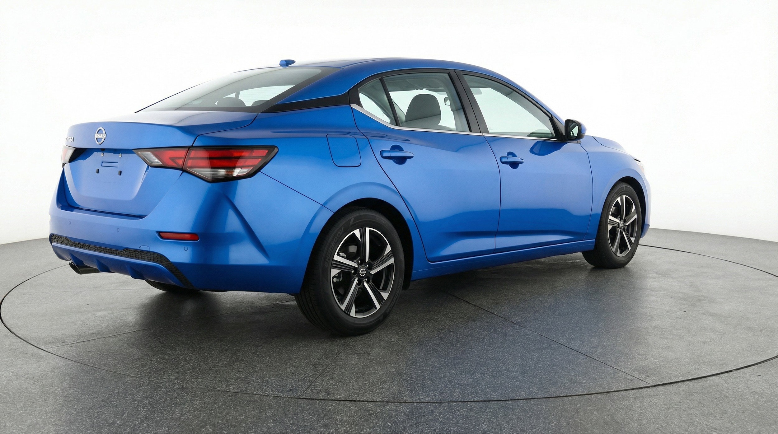 Thumbnail: 2025 Nissan Sentra - 9