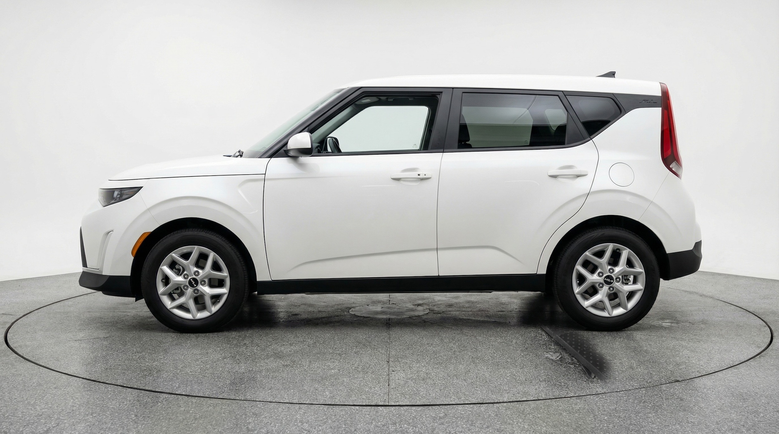 Thumbnail: 2025 Kia Soul - 4