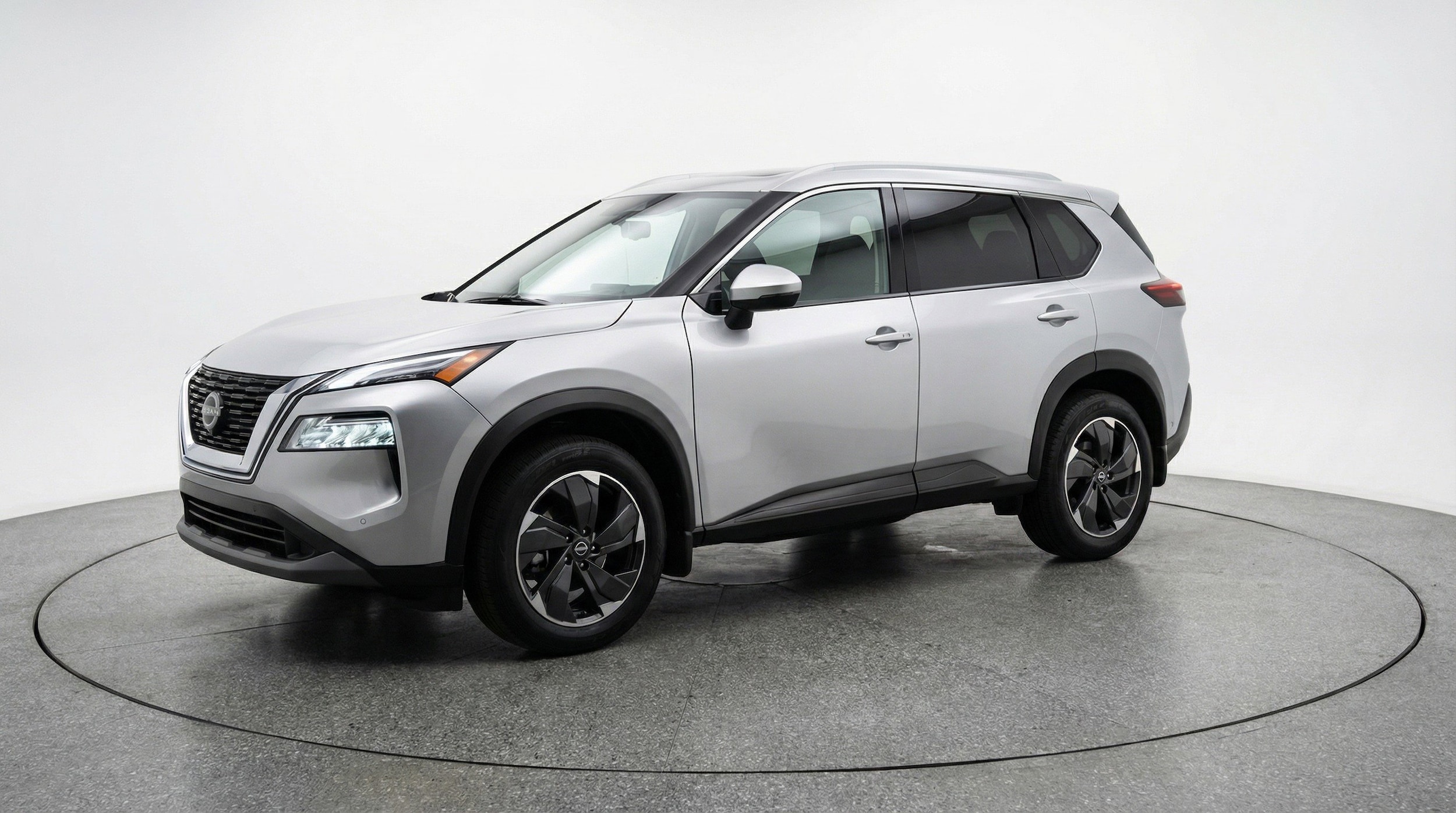 Thumbnail: 2025 Nissan Rogue - 3