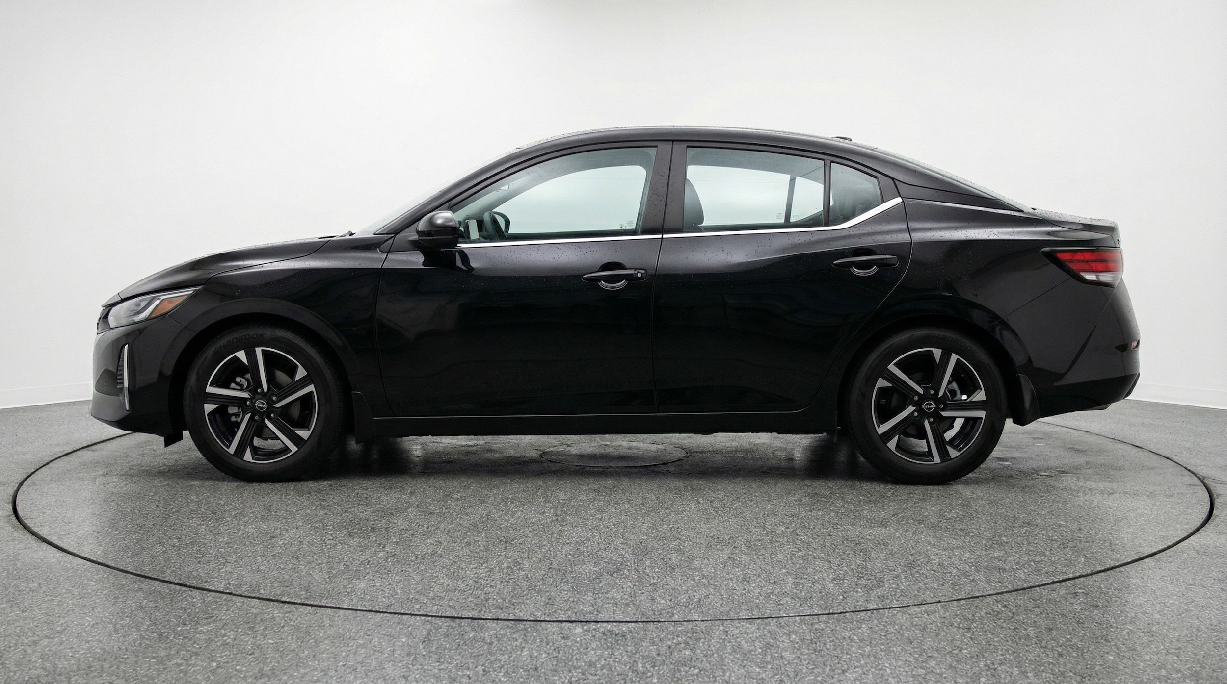 Thumbnail: 2025 Nissan Sentra - 5
