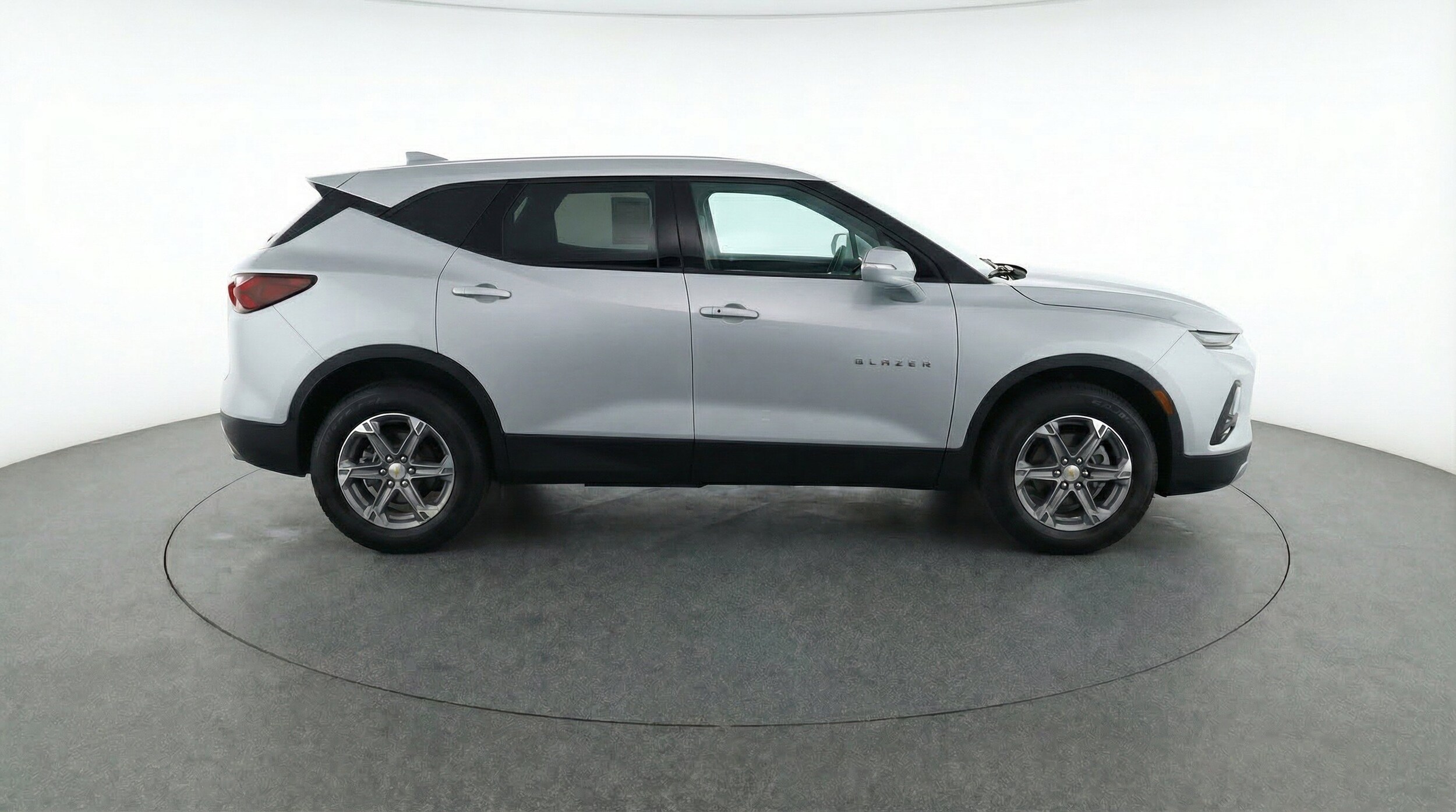Thumbnail: 2025 Chevrolet Blazer - 10
