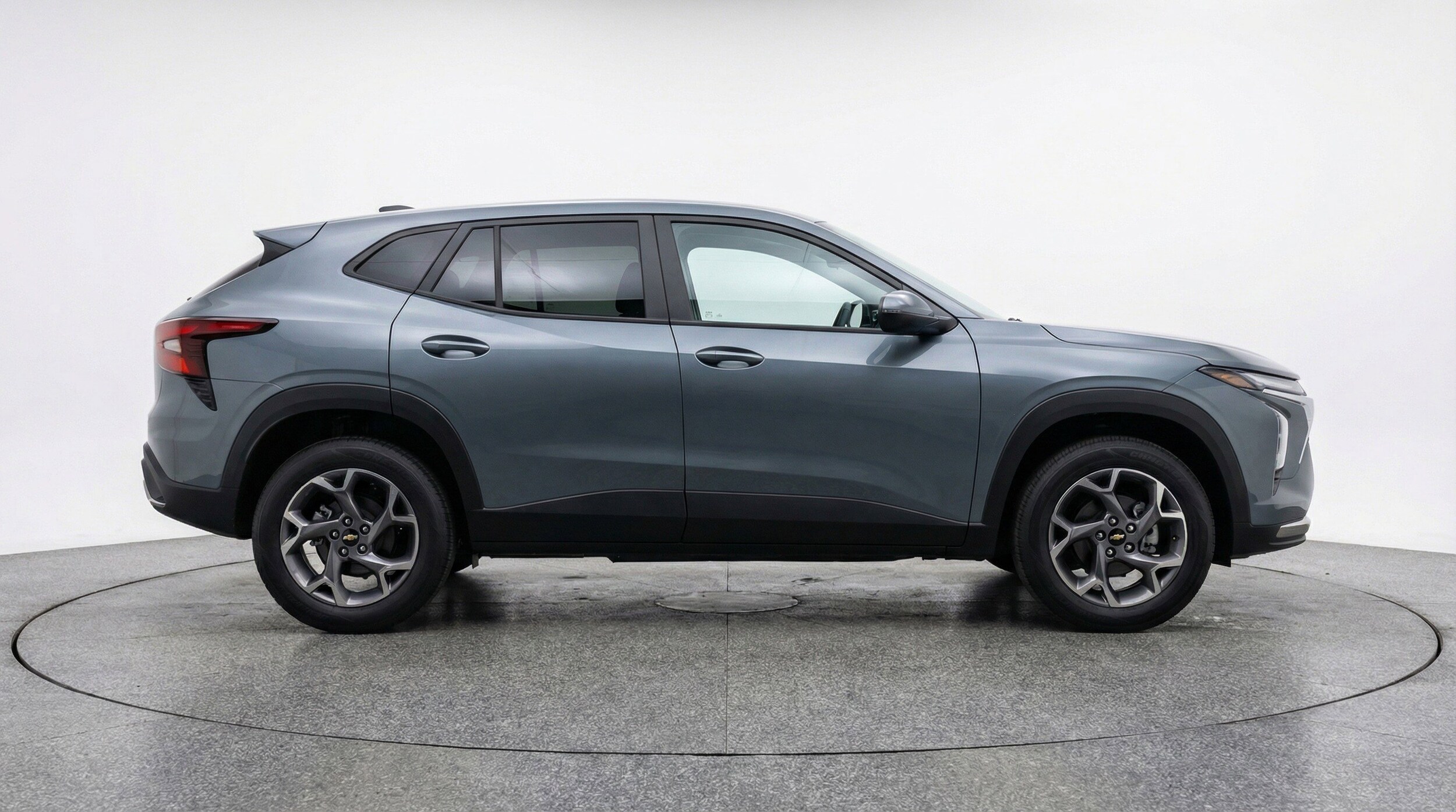 Thumbnail: 2025 Chevrolet Trax - 11