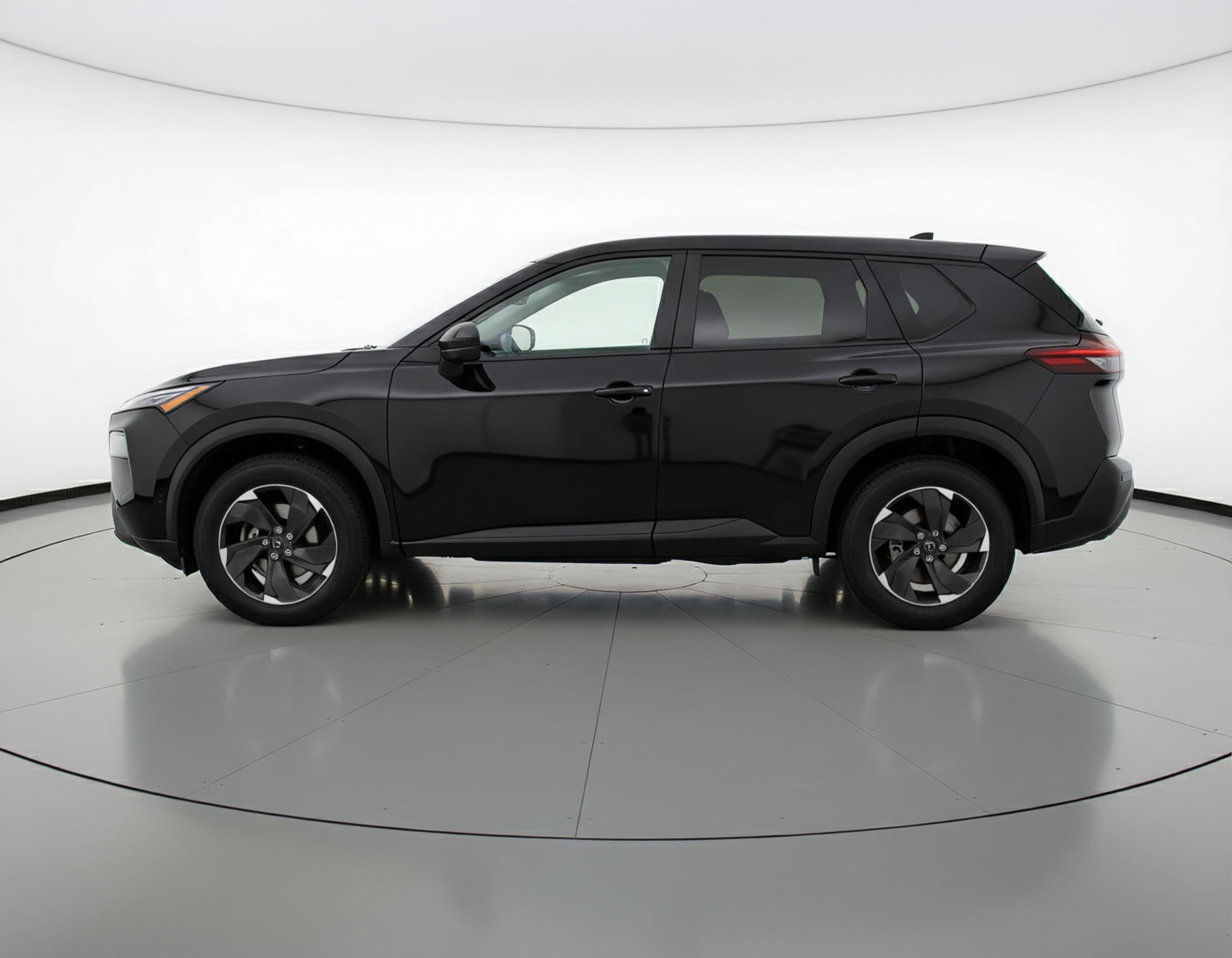 Thumbnail: 2025 Nissan Rogue - 4