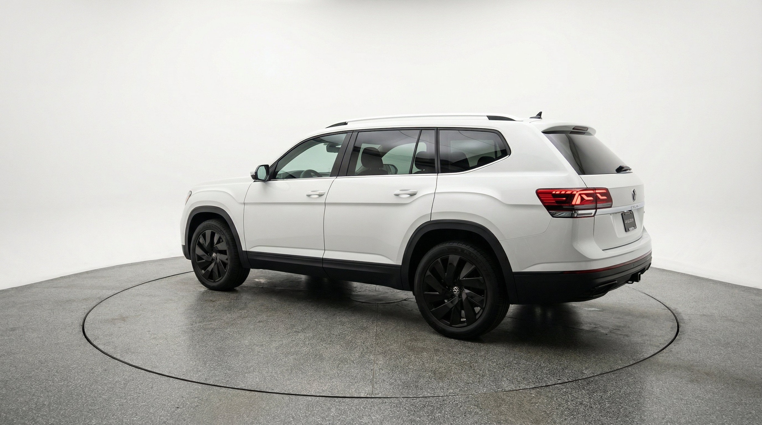 Thumbnail: 2026 Volkswagen Atlas - 6